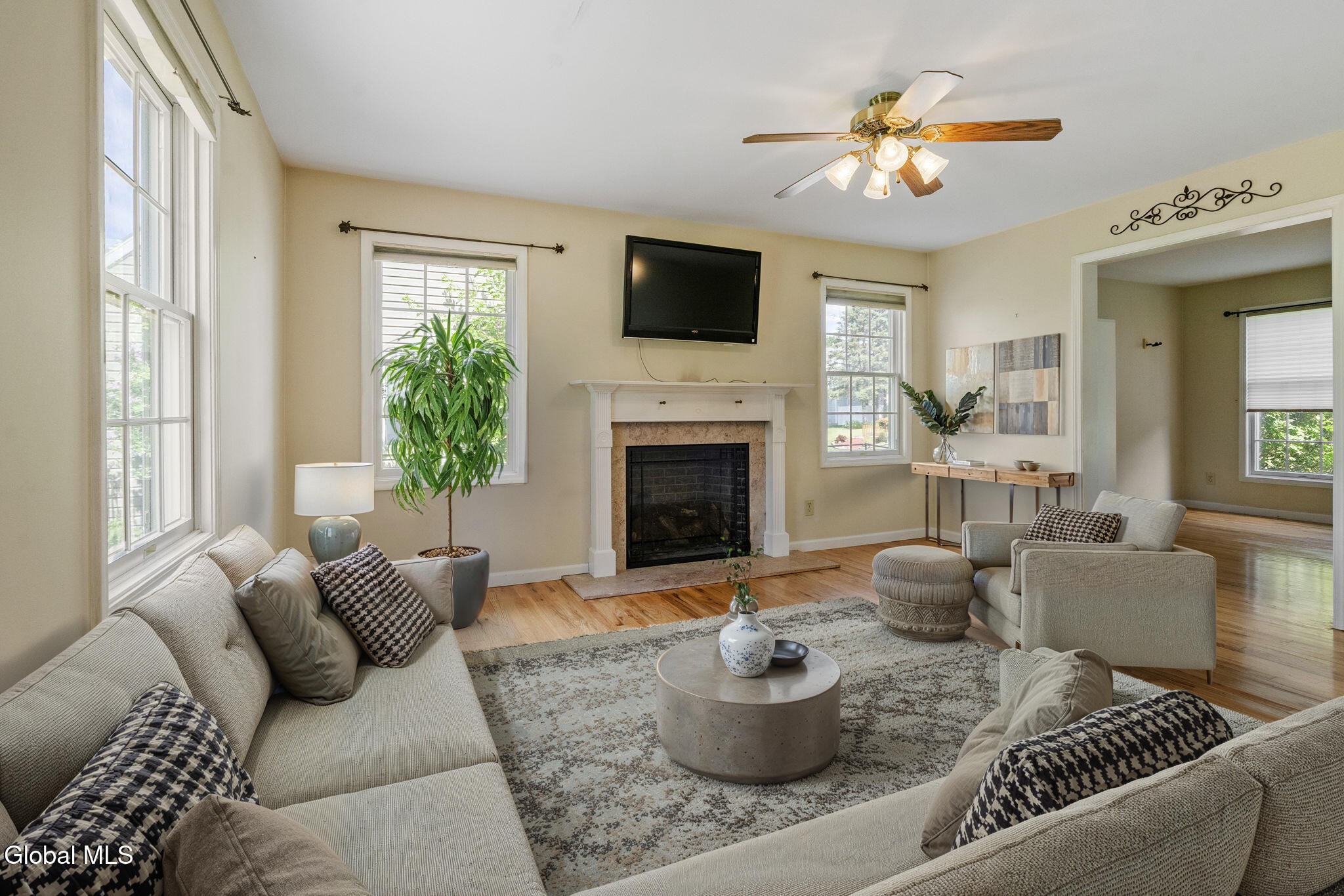 11 Schuyler Road