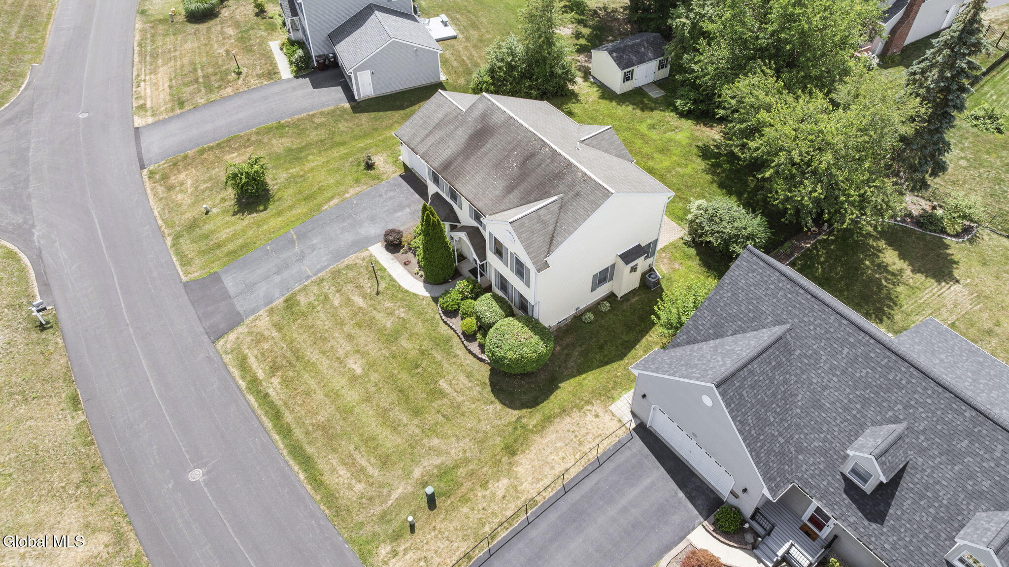 11 Schuyler Road