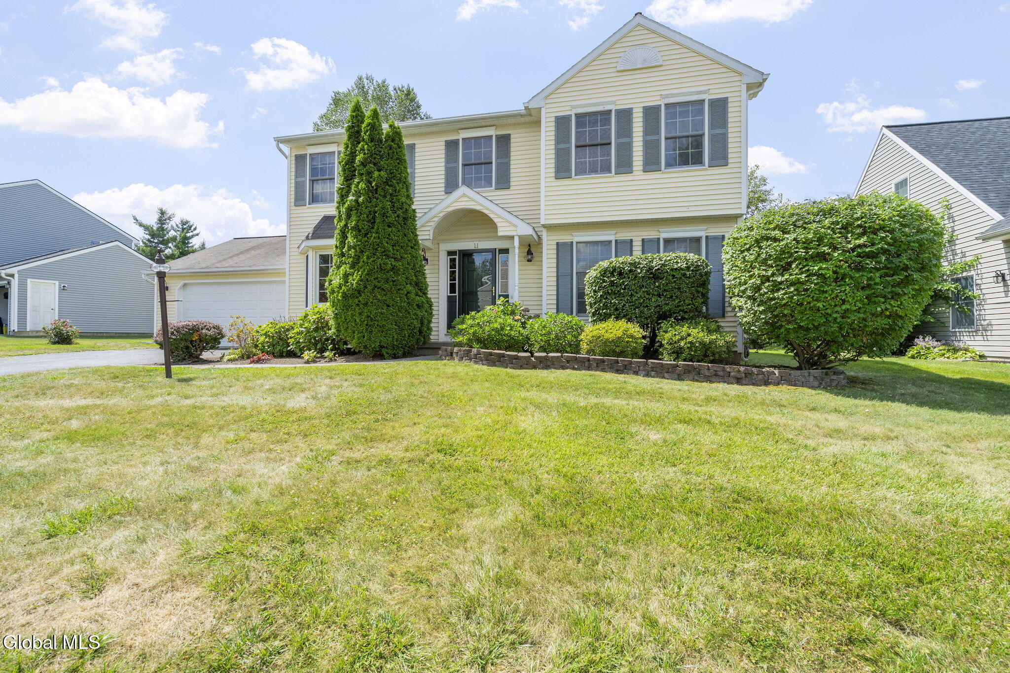 11 Schuyler Road
