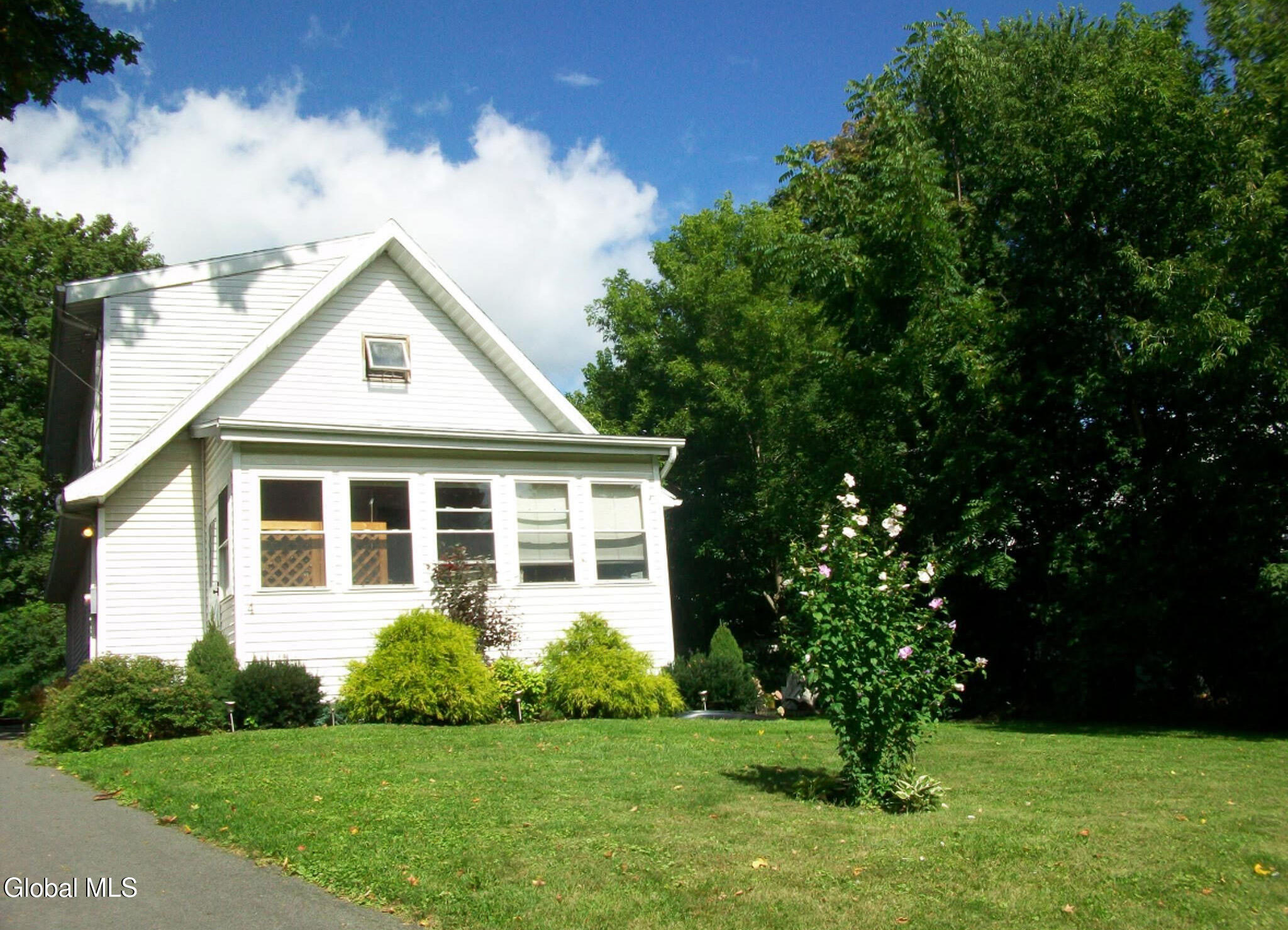 4 Orchard Street
