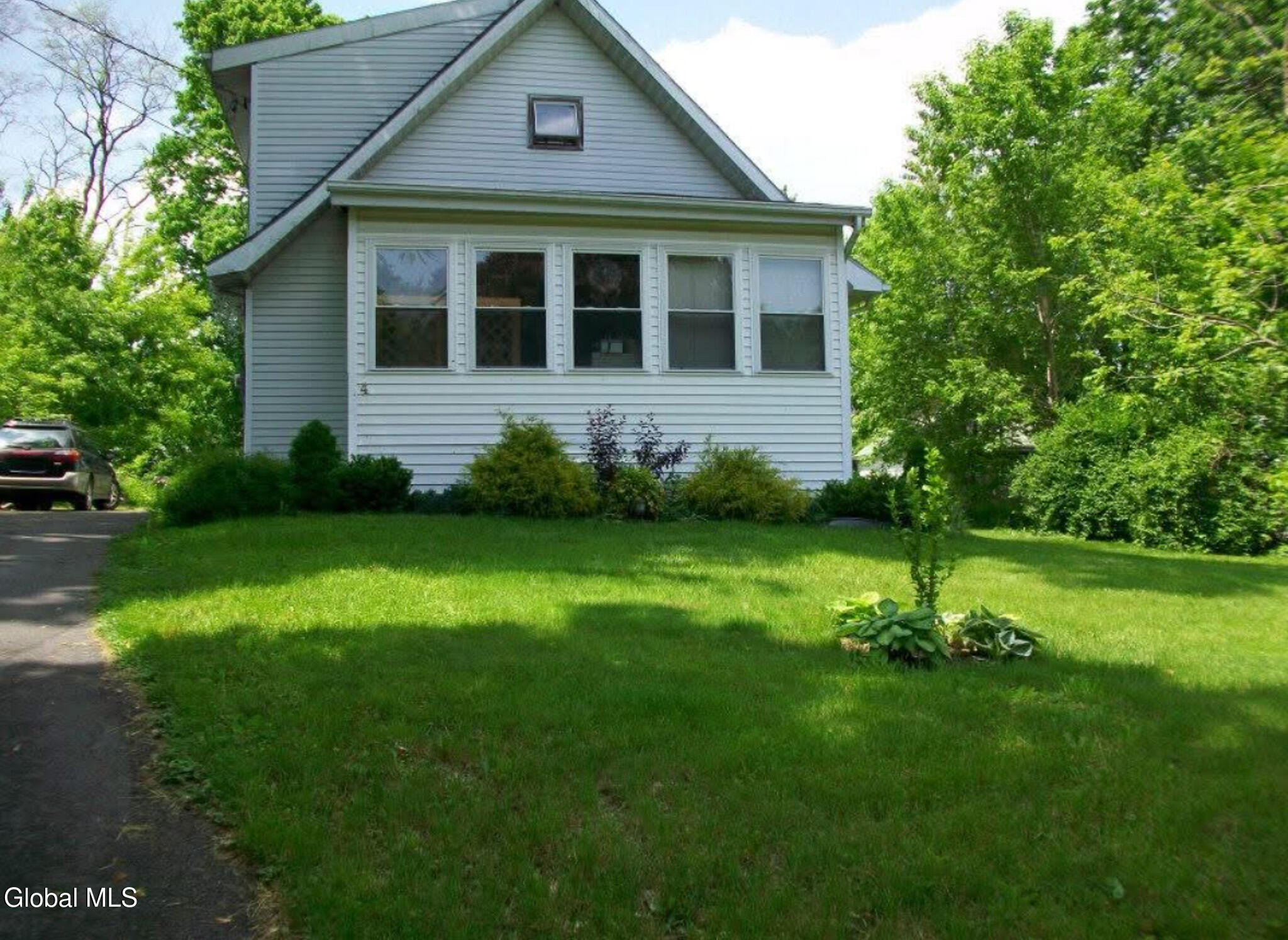 4 Orchard Street