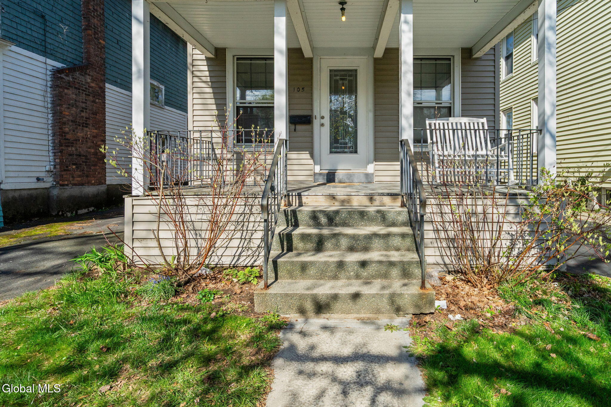 105 Grove Avenue