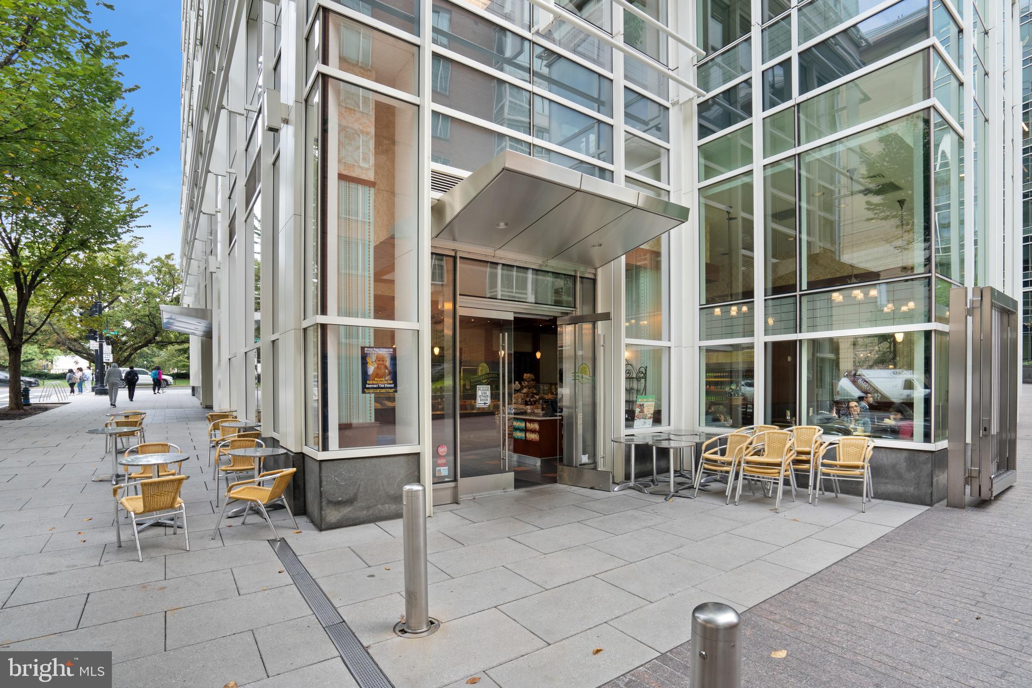 2401 H STREET NW 506
