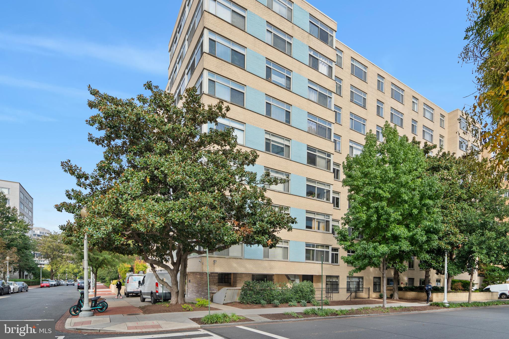 2401 H STREET NW 506