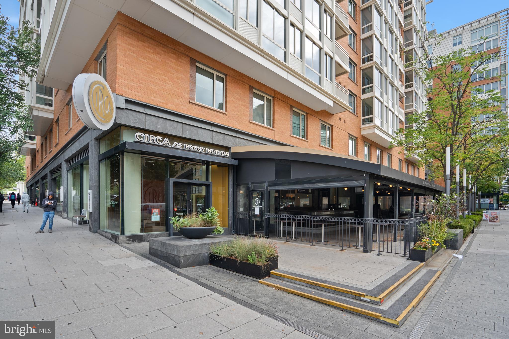 2401 H STREET NW 506