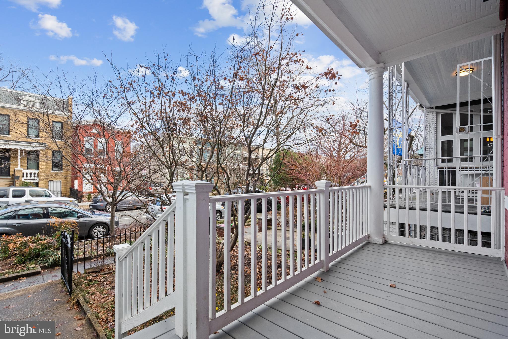 525 14TH STREET SE