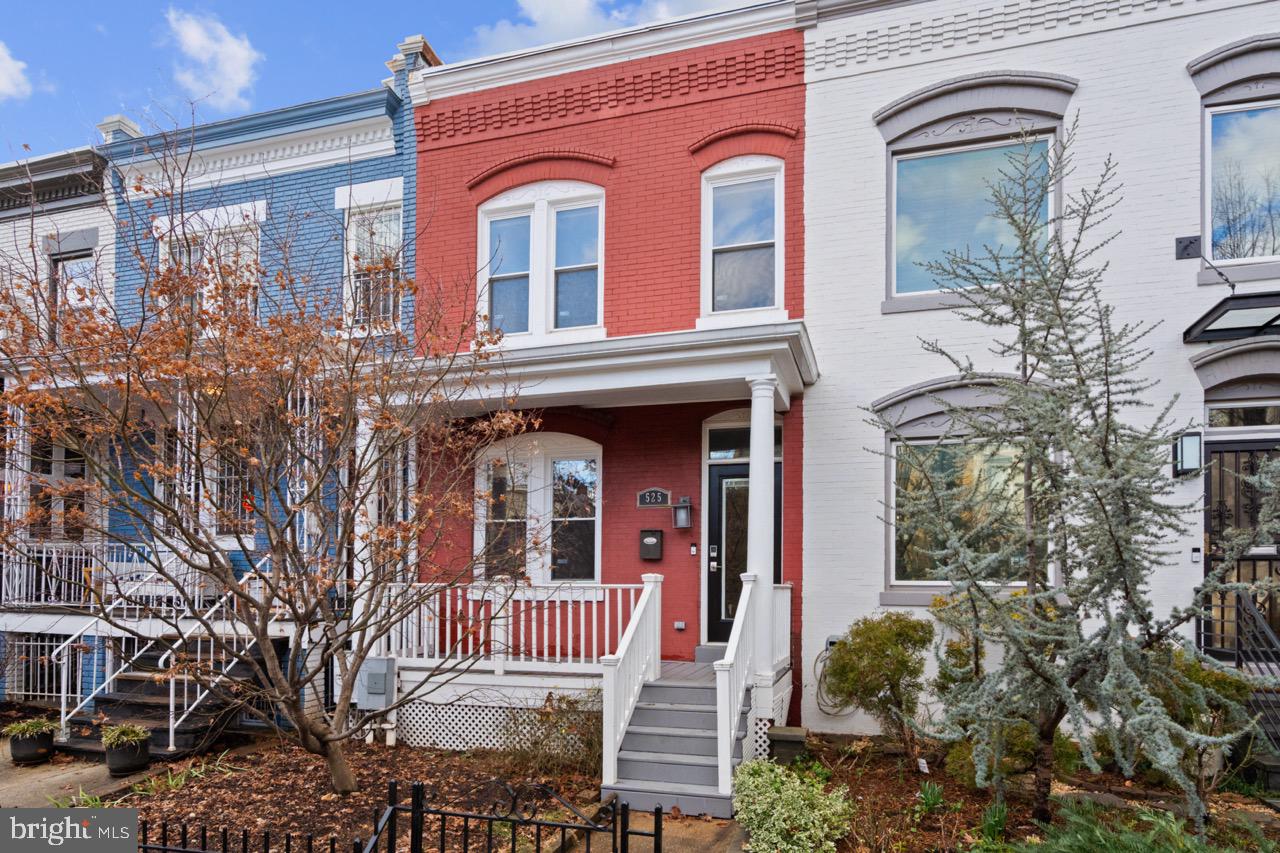 525 14TH STREET SE