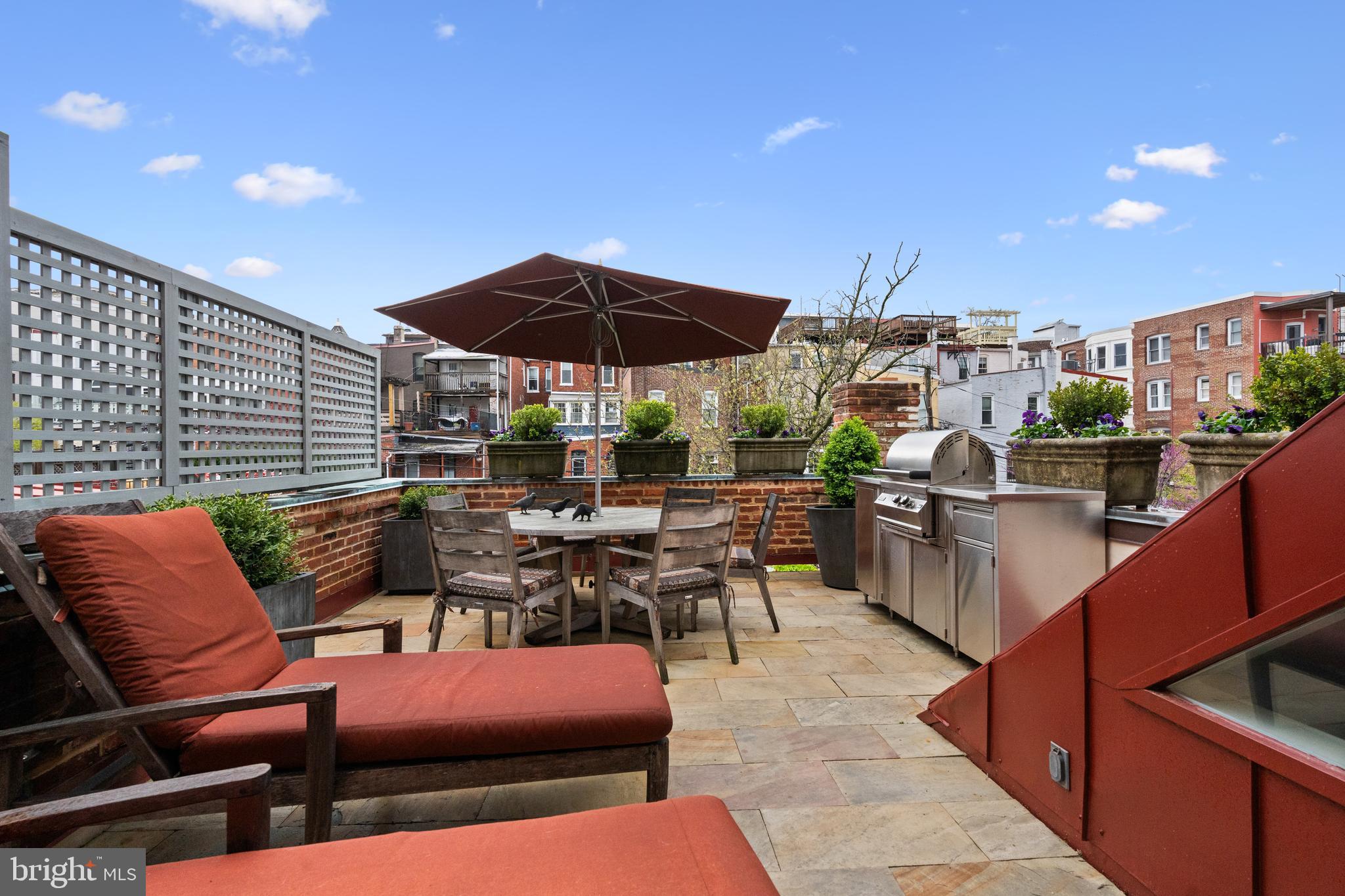 1910 BILTMORE STREET NW 2