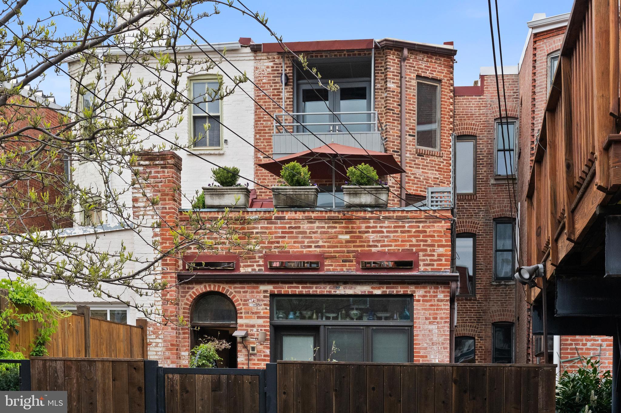 1910 BILTMORE STREET NW 2