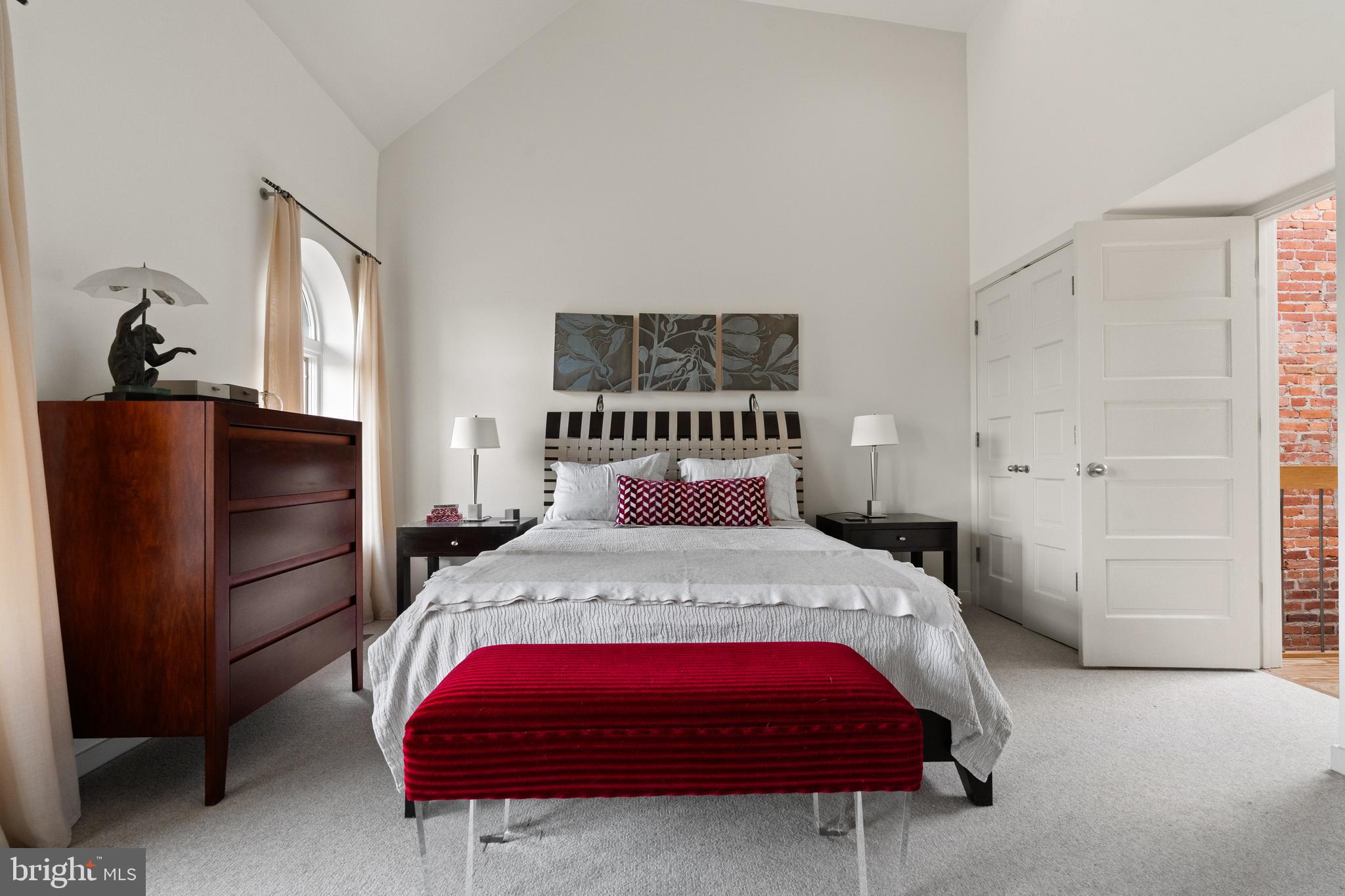 1910 BILTMORE STREET NW 2