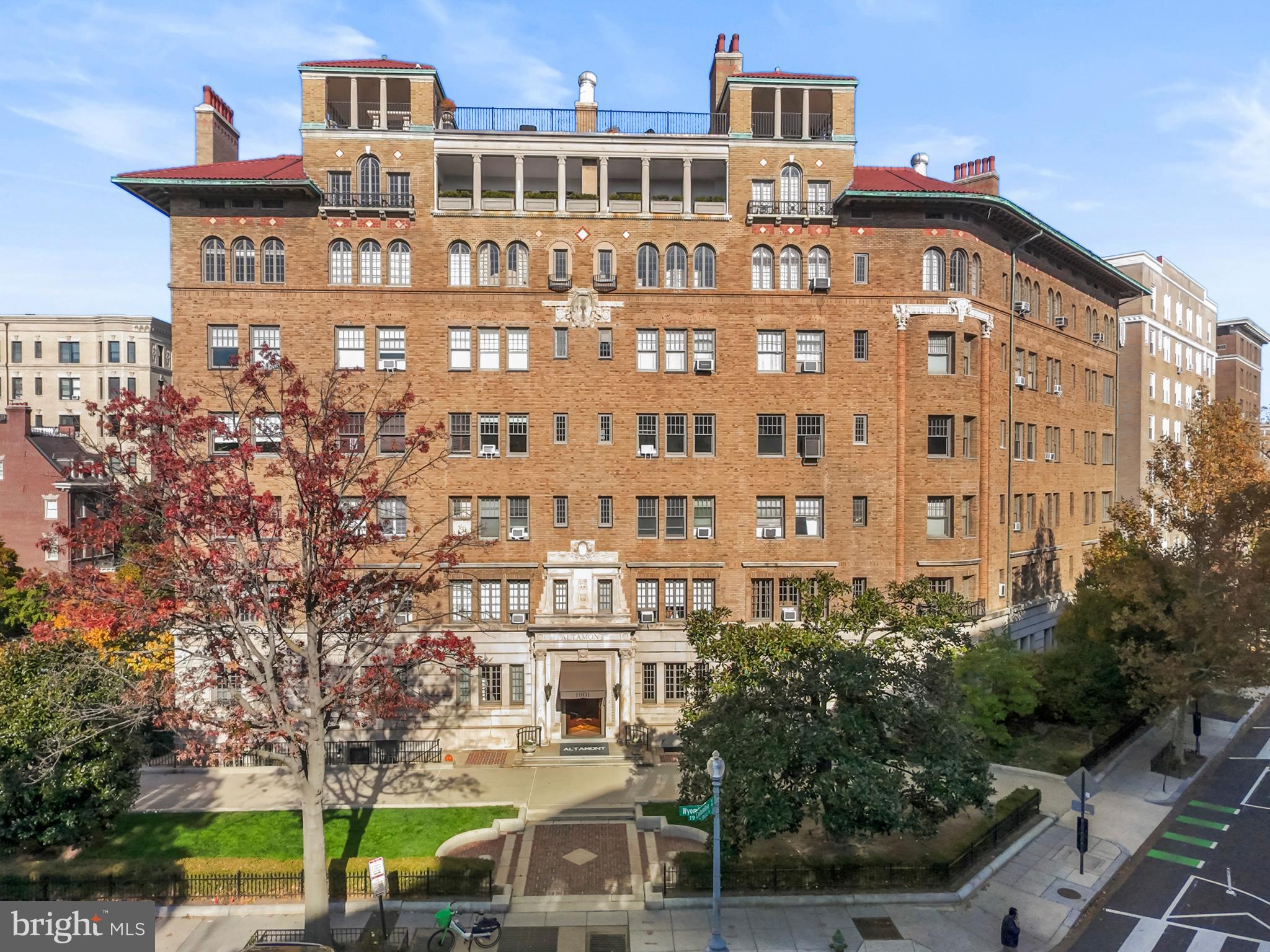 1901 WYOMING AVENUE NW 11