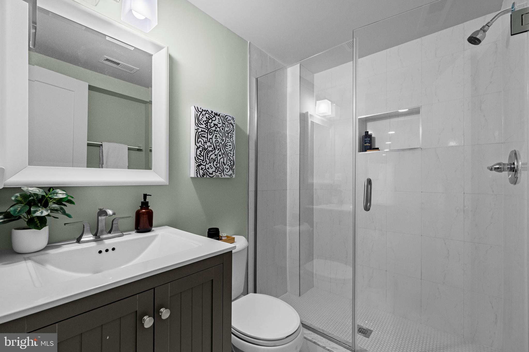 1227 TRINIDAD AVENUE NE