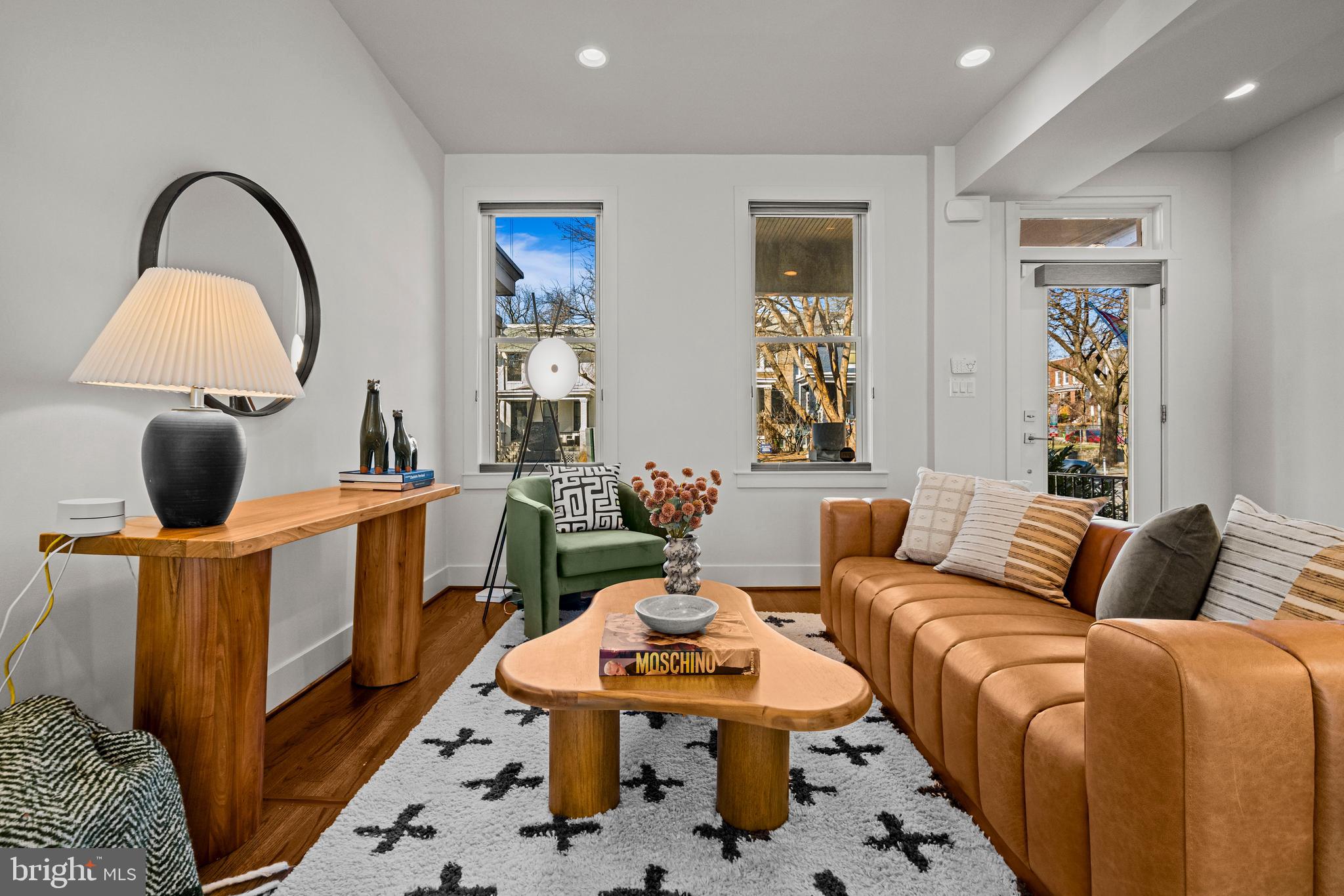 1227 TRINIDAD AVENUE NE