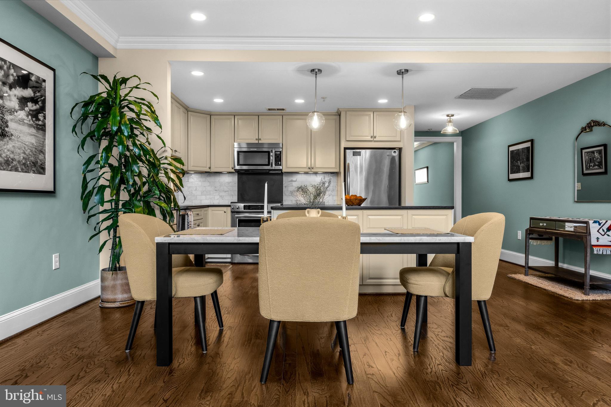 1232 4TH STREET NW 1