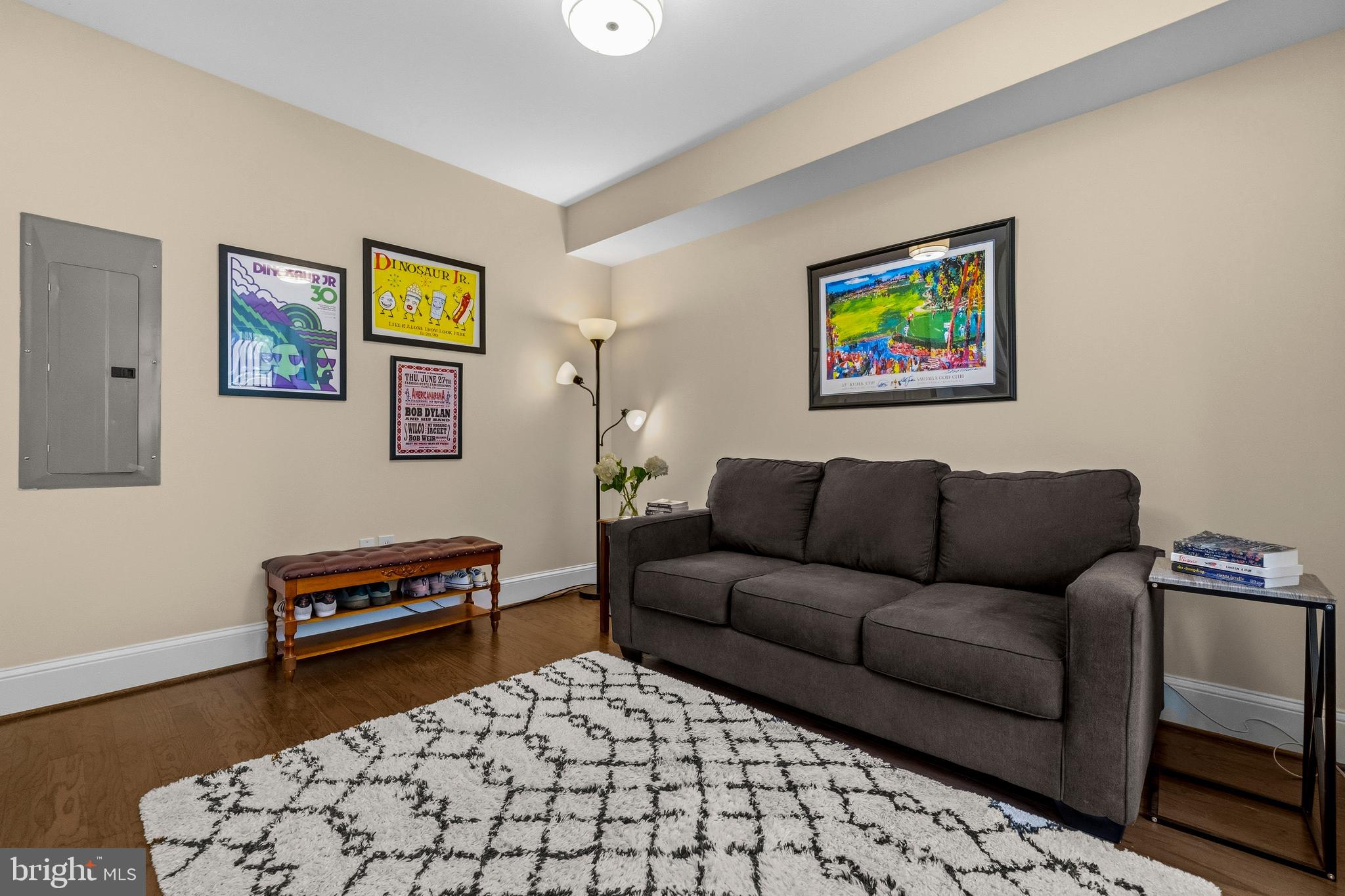 1232 4TH STREET NW 1