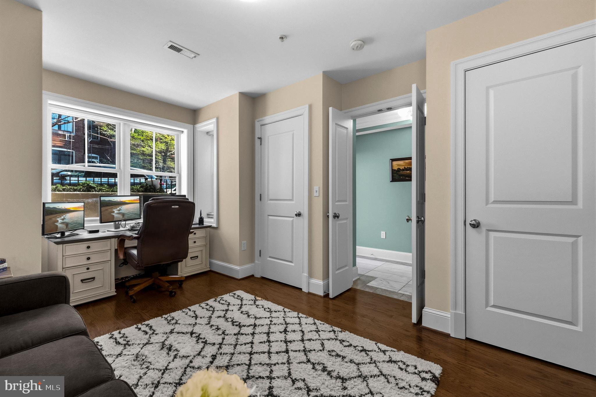 1232 4TH STREET NW 1