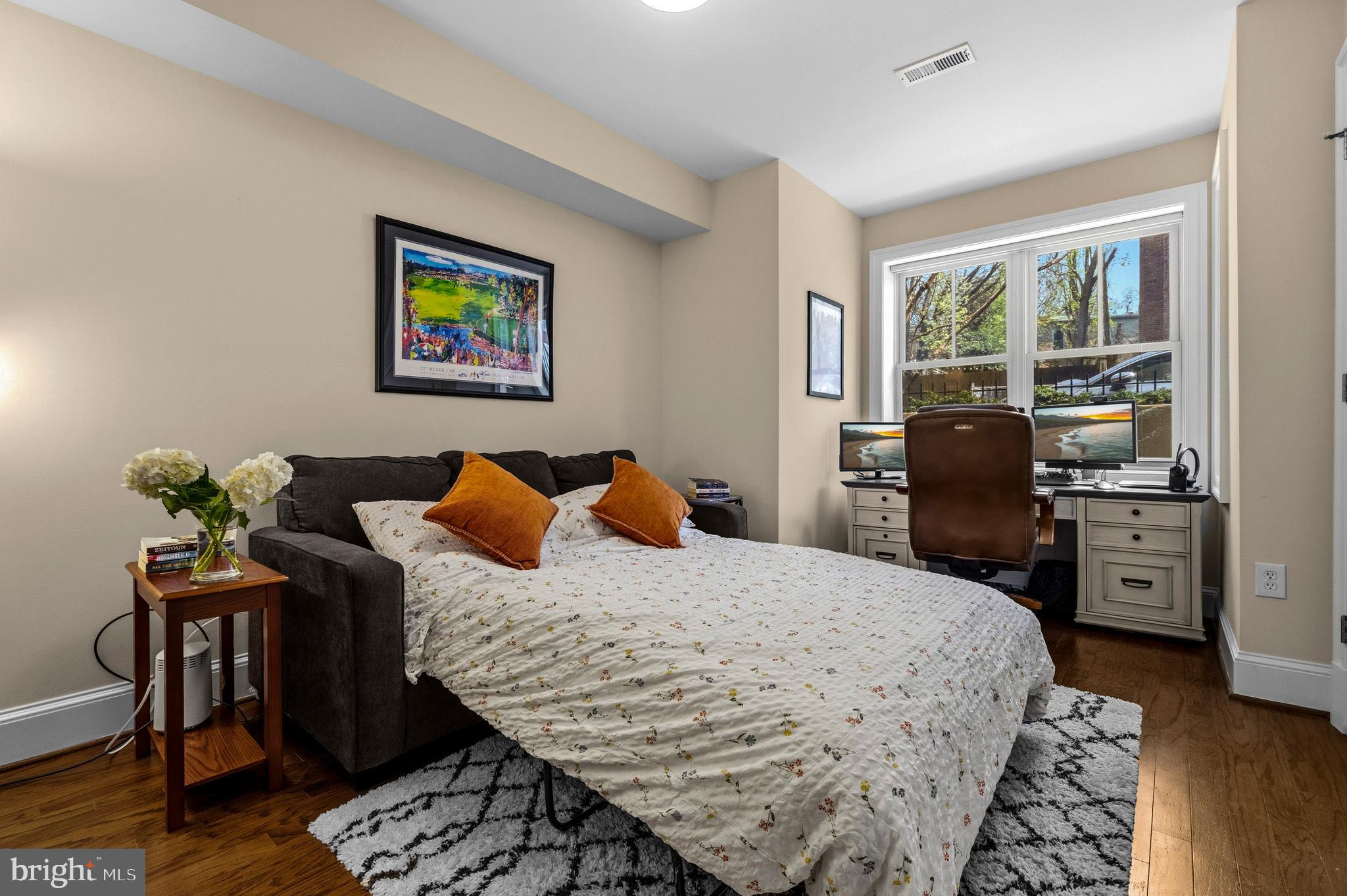 1232 4TH STREET NW 1