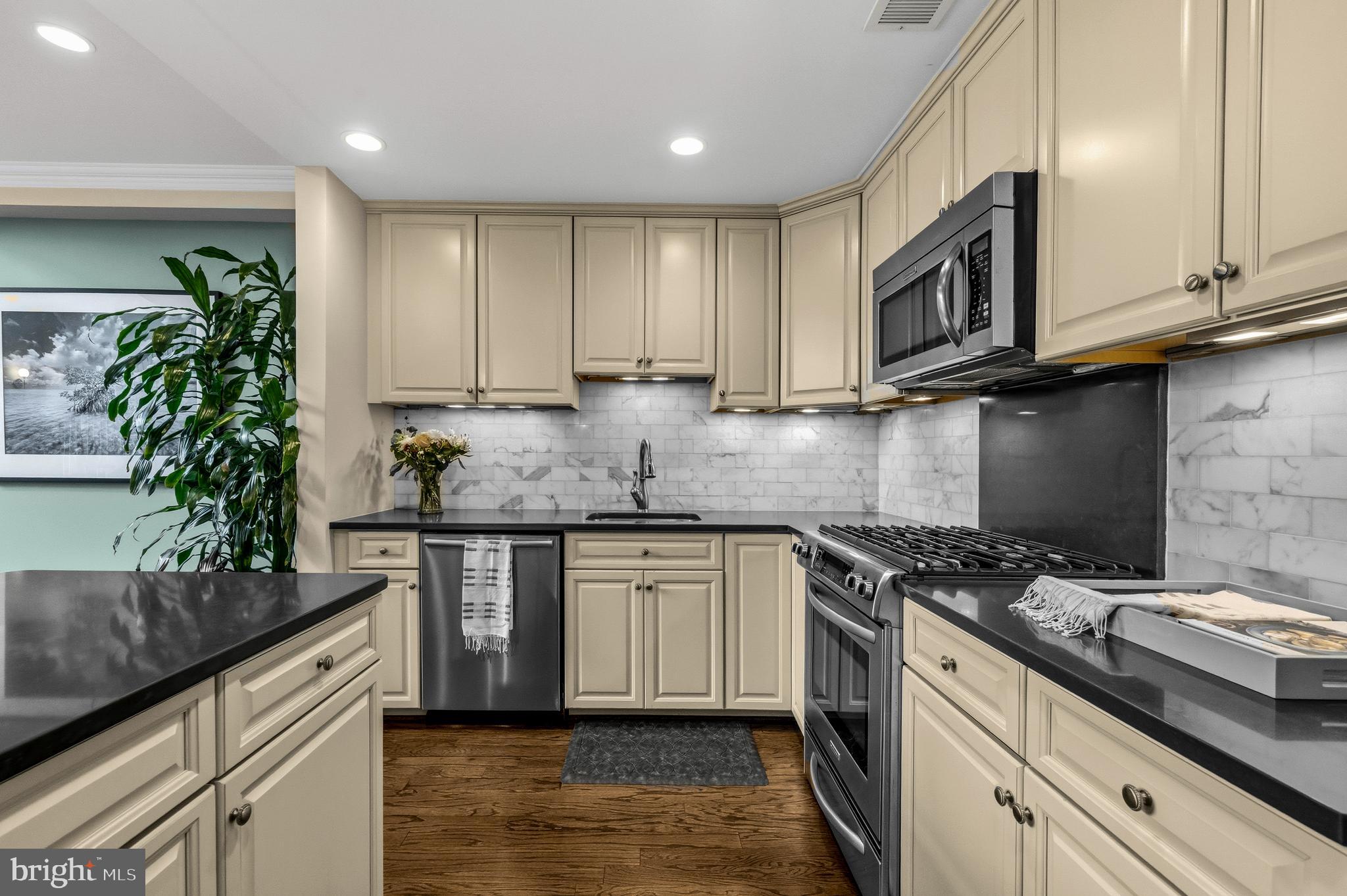 1232 4TH STREET NW 1