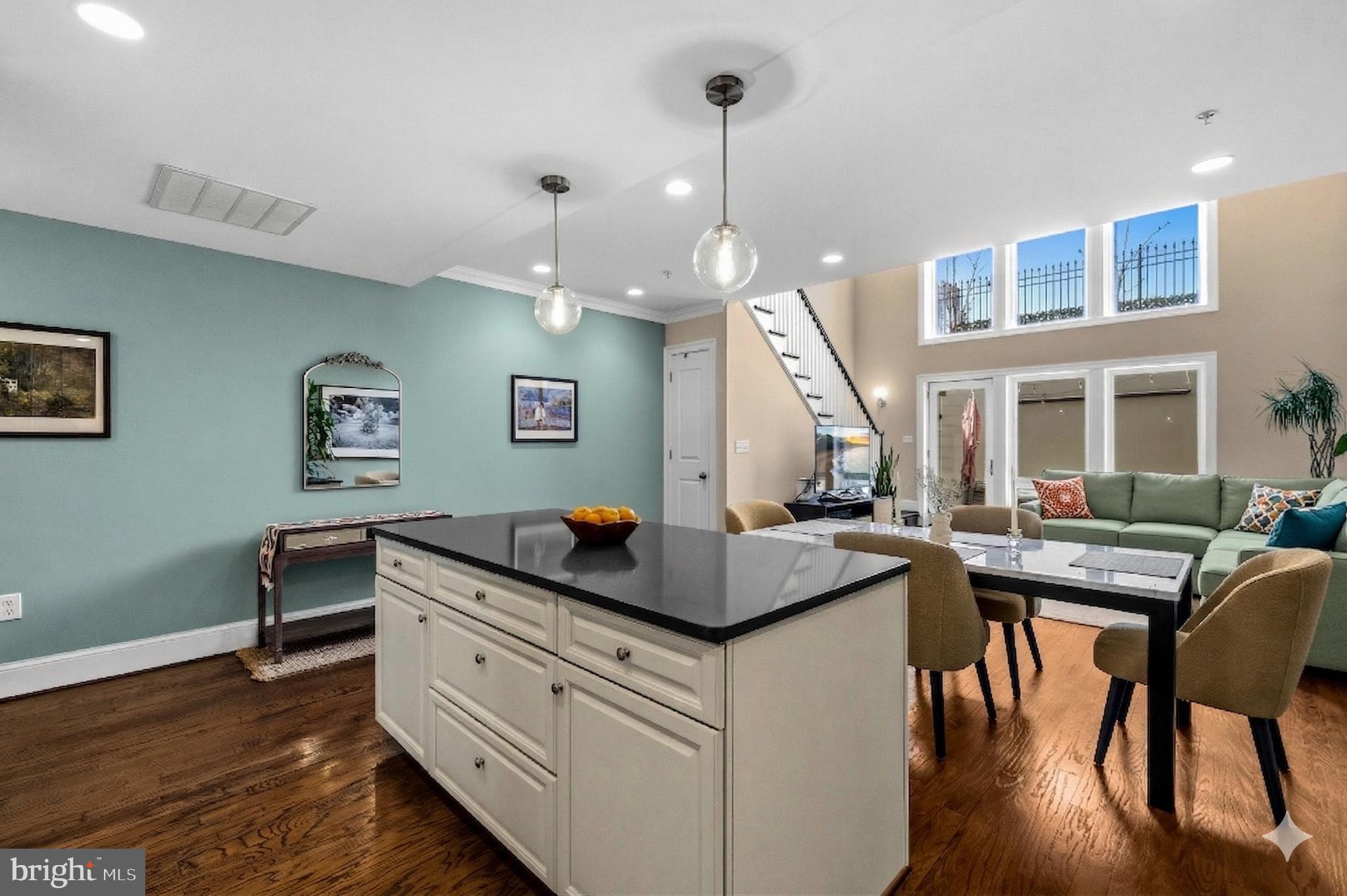 1232 4TH STREET NW 1