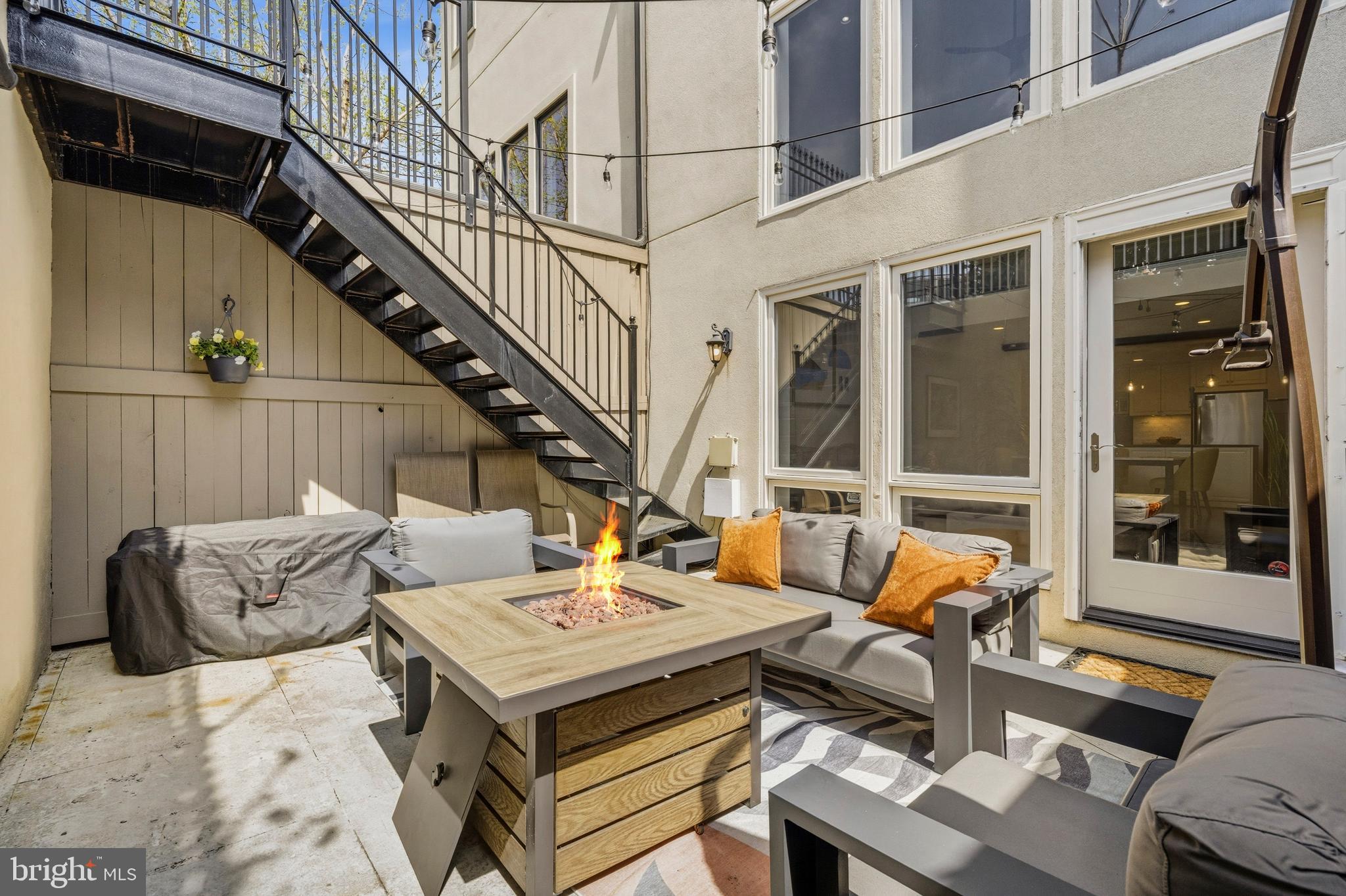 1232 4TH STREET NW 1