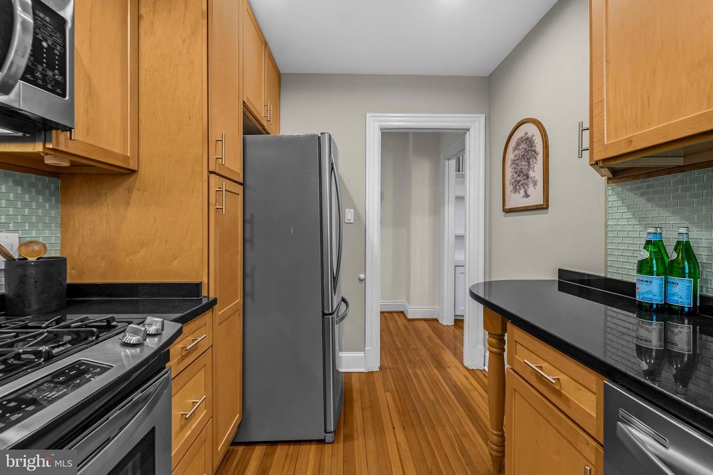 3100 CONNECTICUT AVENUE NW Unit: 238