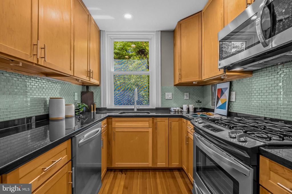 3100 CONNECTICUT AVENUE NW Unit: 238