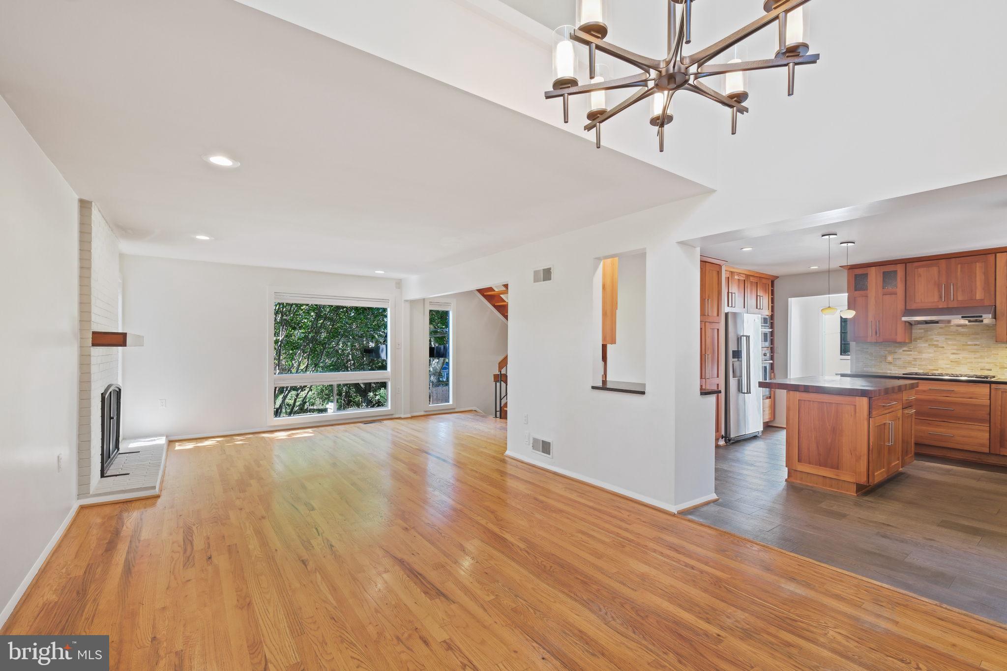 6809 BARR ROAD