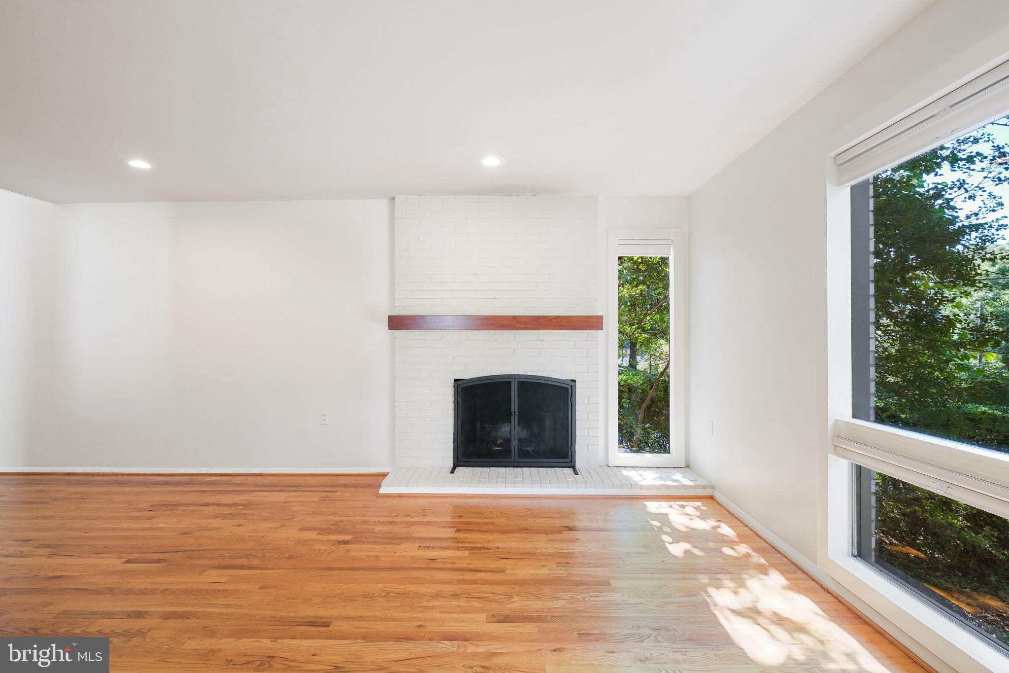 6809 BARR ROAD