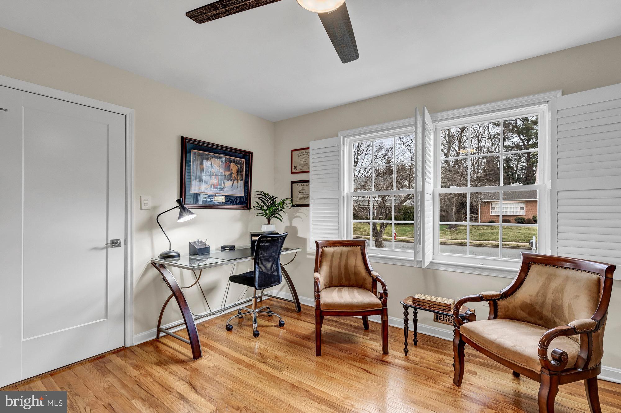 9923 LINDEL LANE