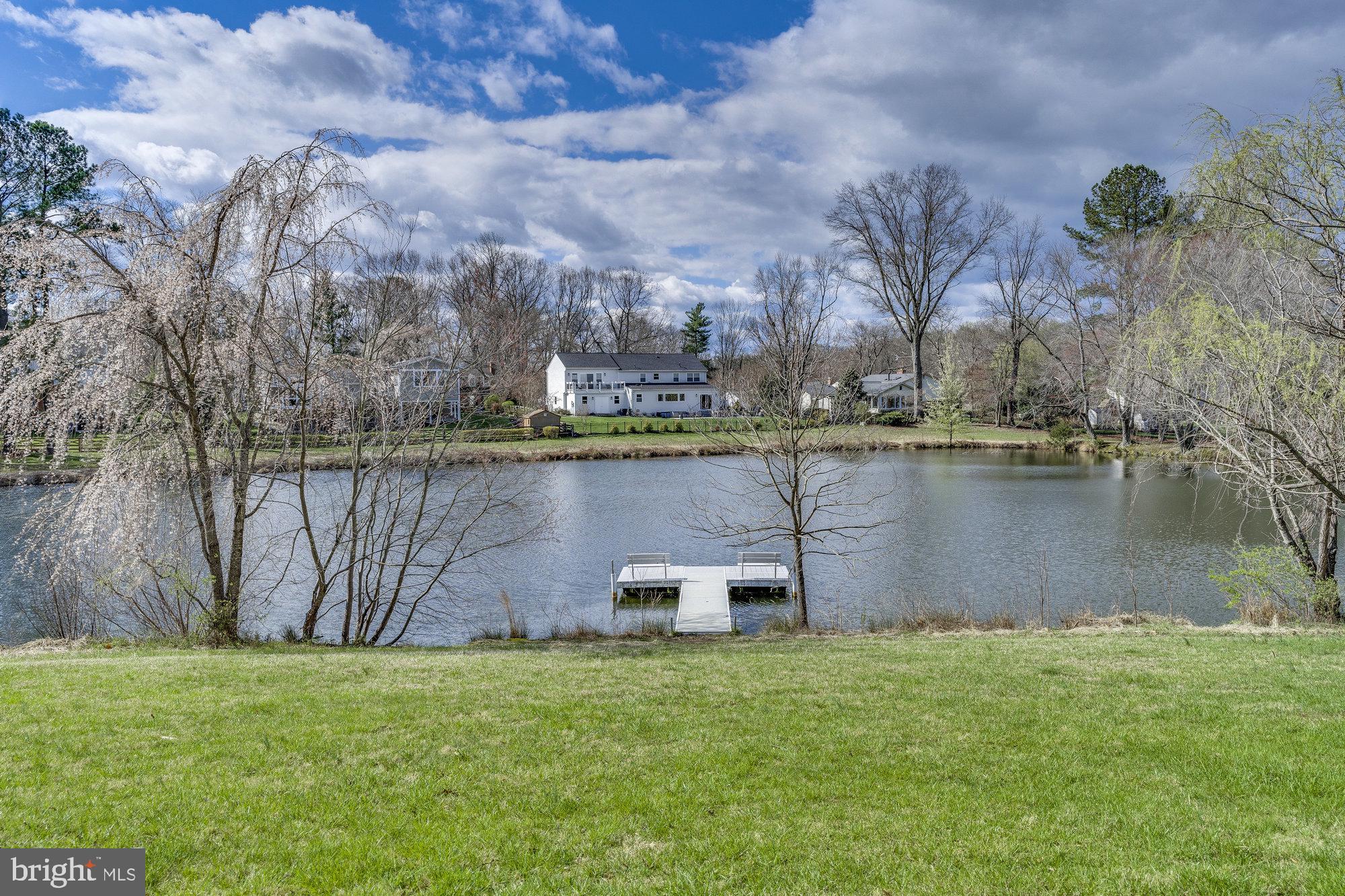 9923 LINDEL LANE