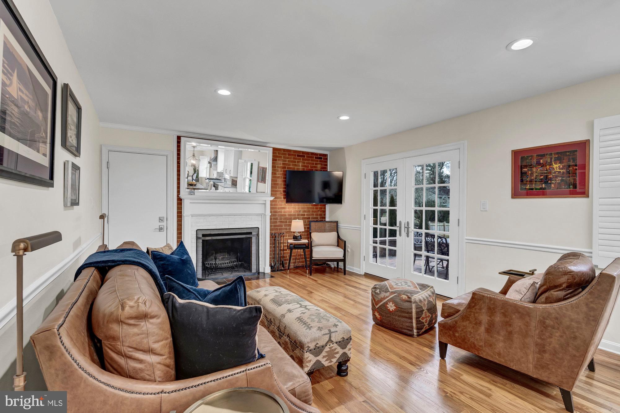 9923 LINDEL LANE