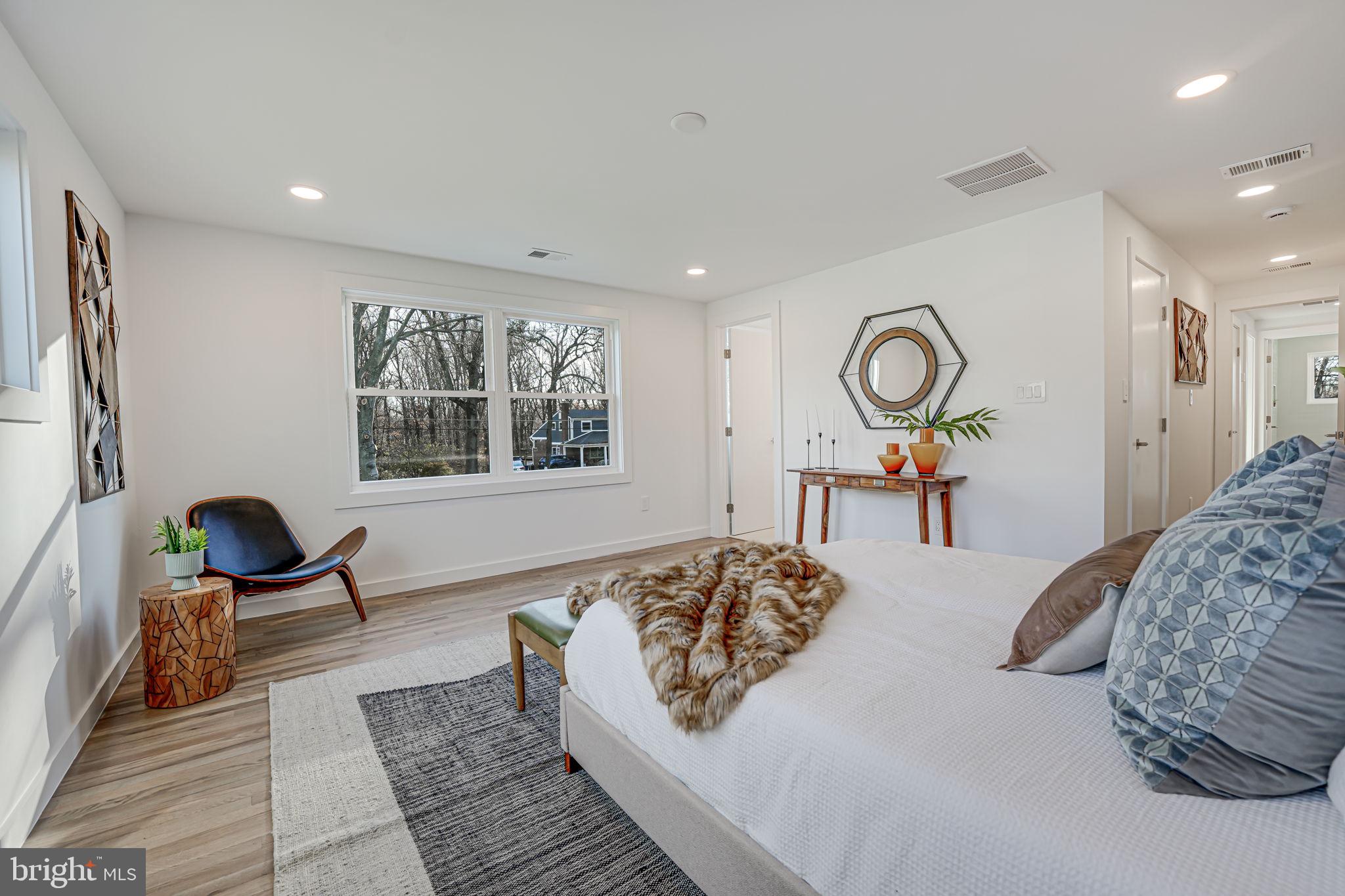 3412 GREENTREE DRIVE
