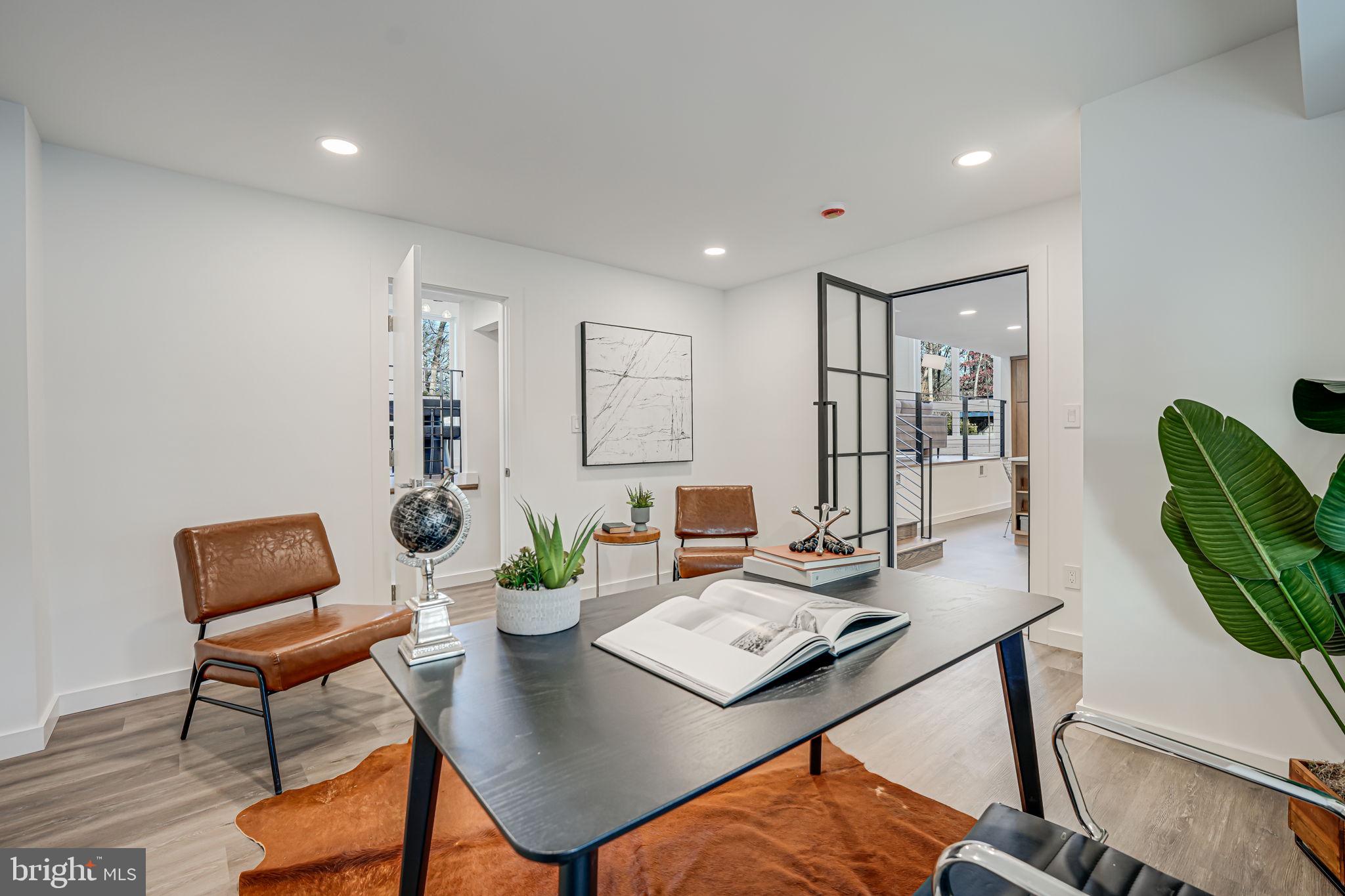 3412 GREENTREE DRIVE