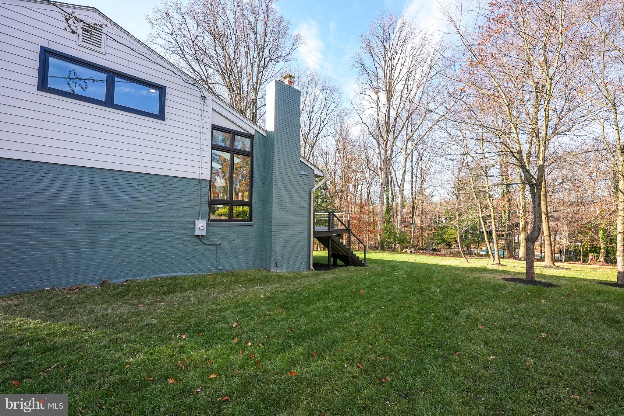 3412 GREENTREE DRIVE