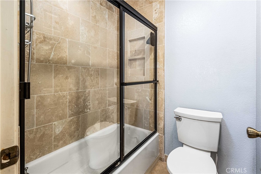 3547 Cameo Drive 25