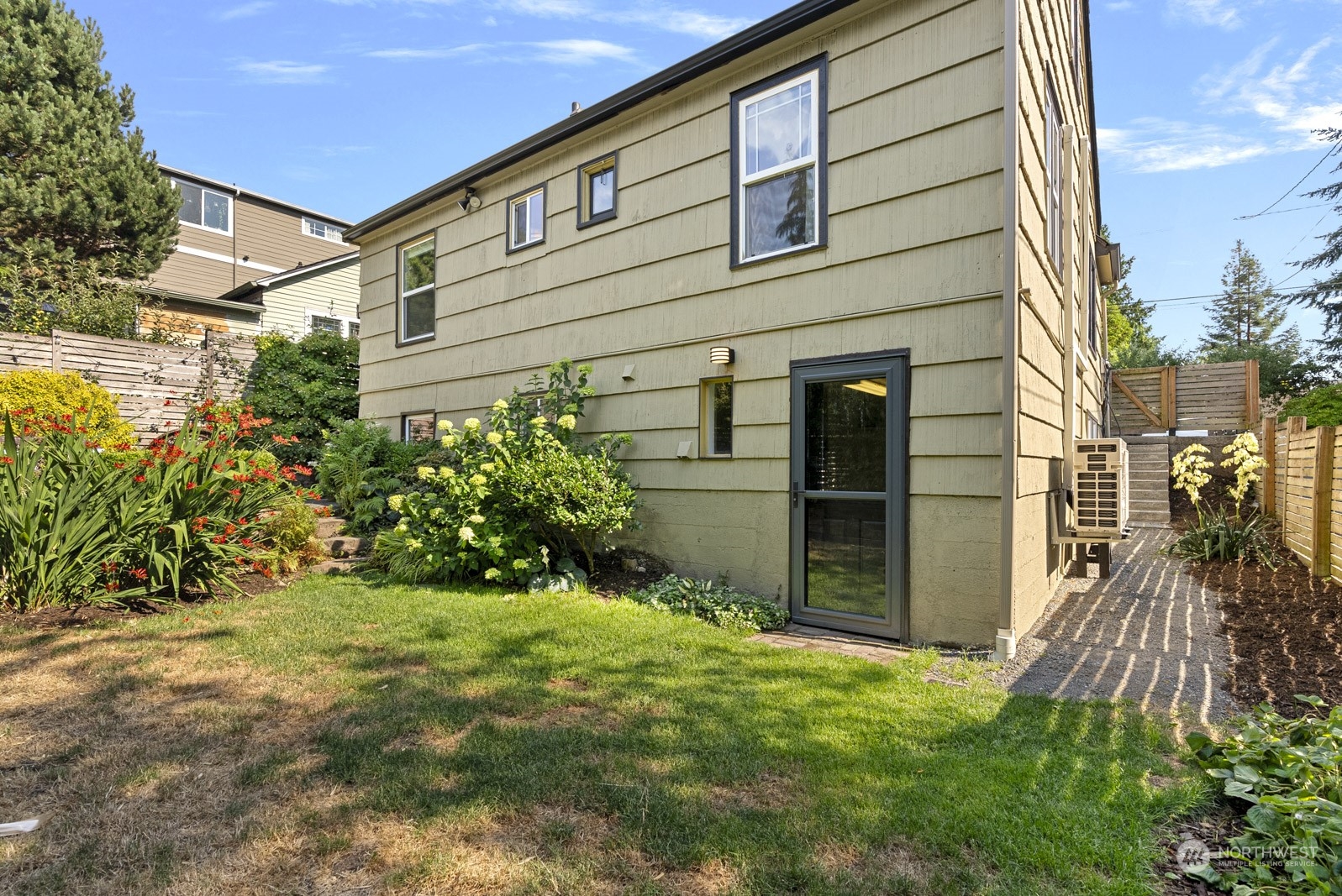 532 NE 92nd Street