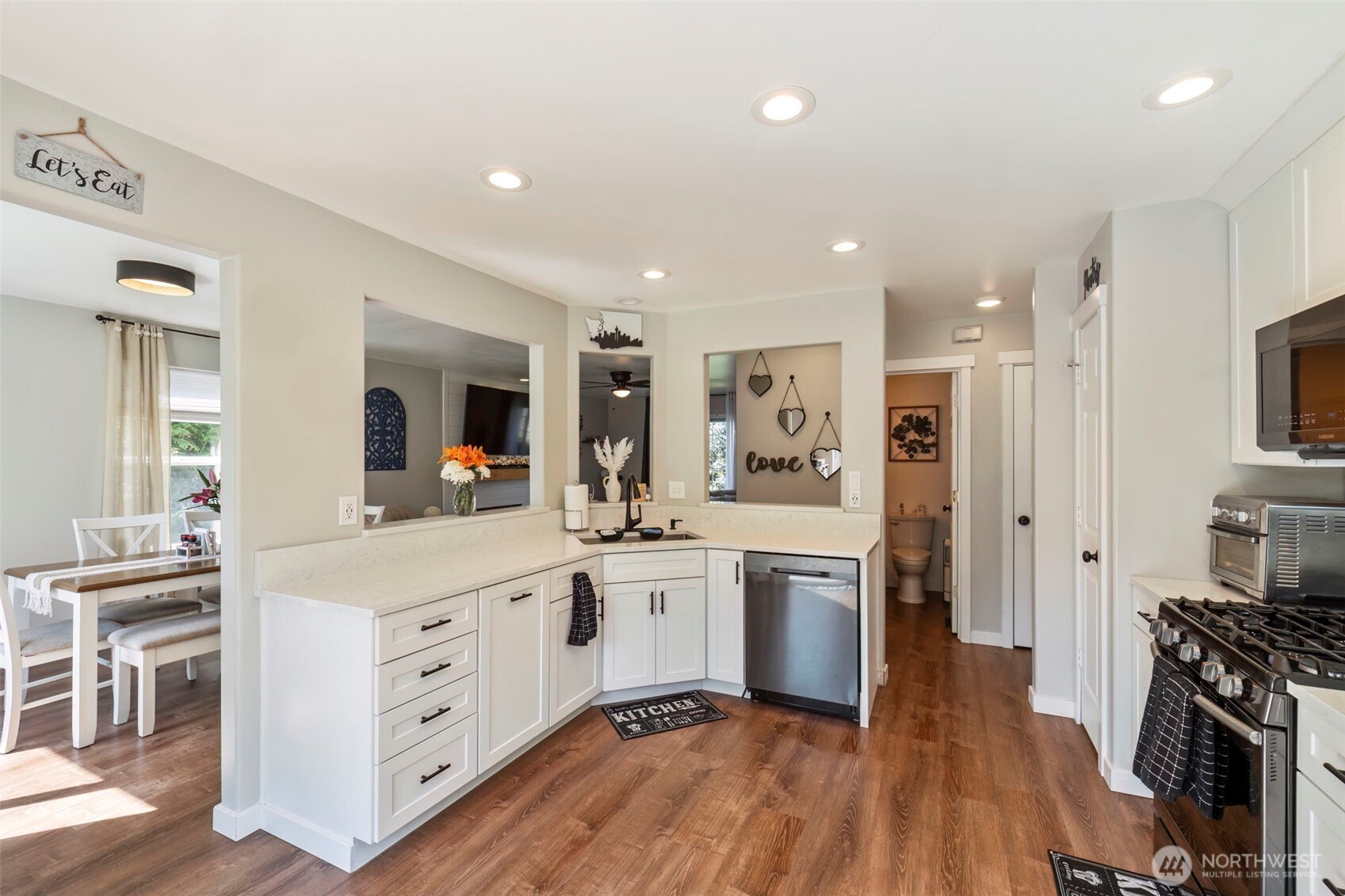 957 NW Durango Court