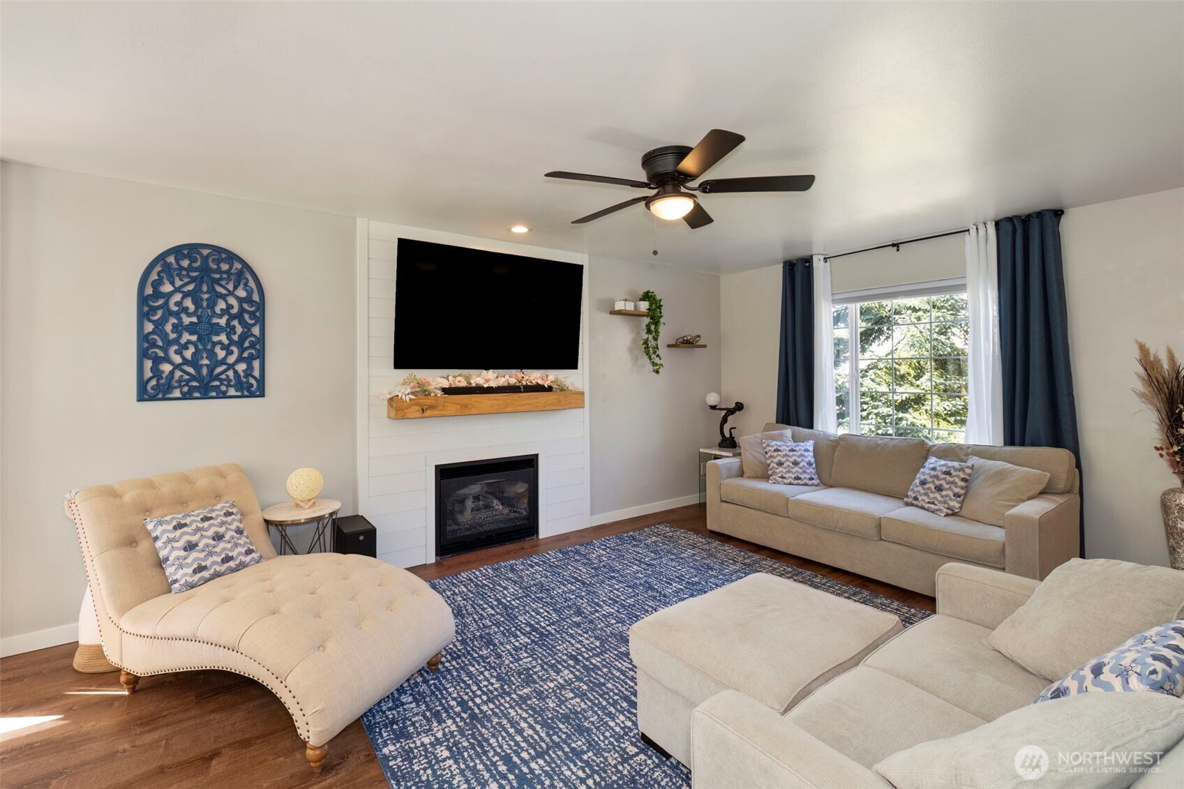 957 NW Durango Court