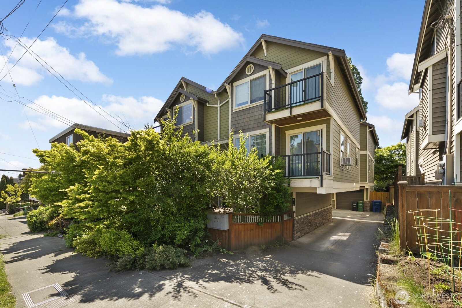 6737 24th Avenue NW Unit: A