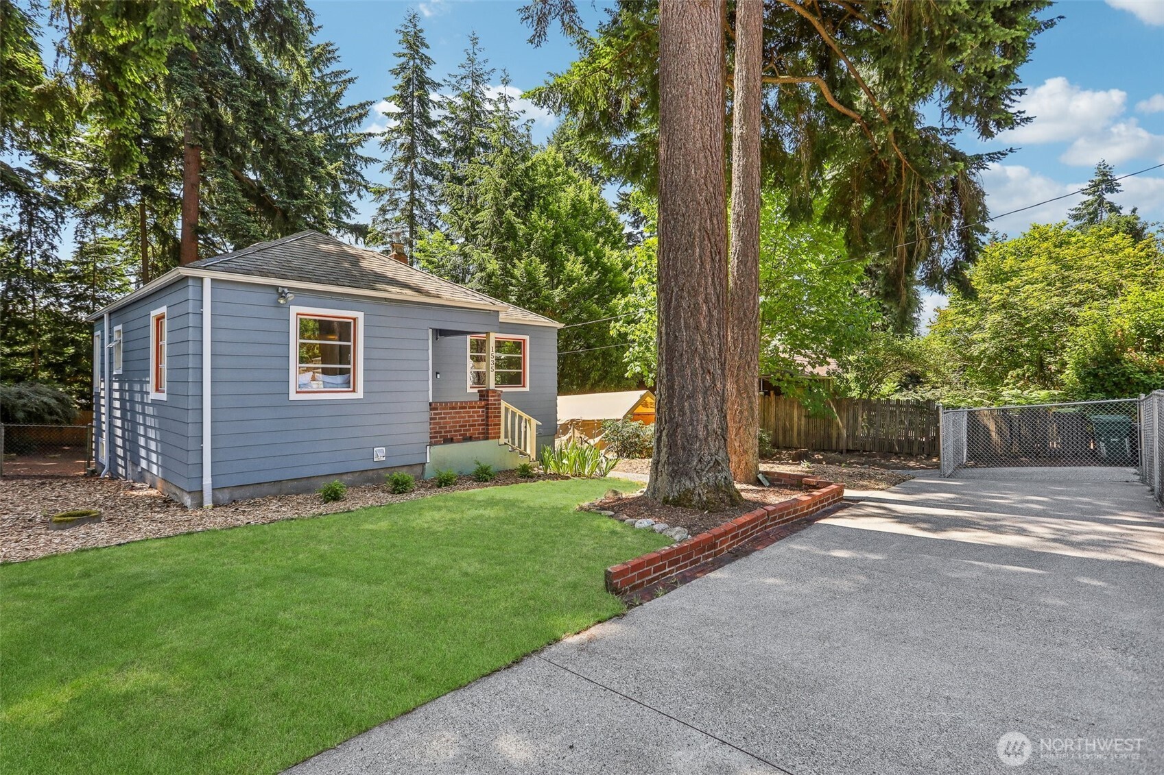 1535 NE 107th Street