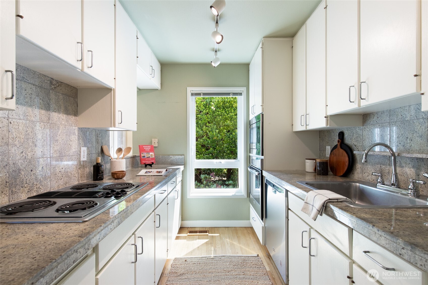 101 NW 58th Street Unit: 10