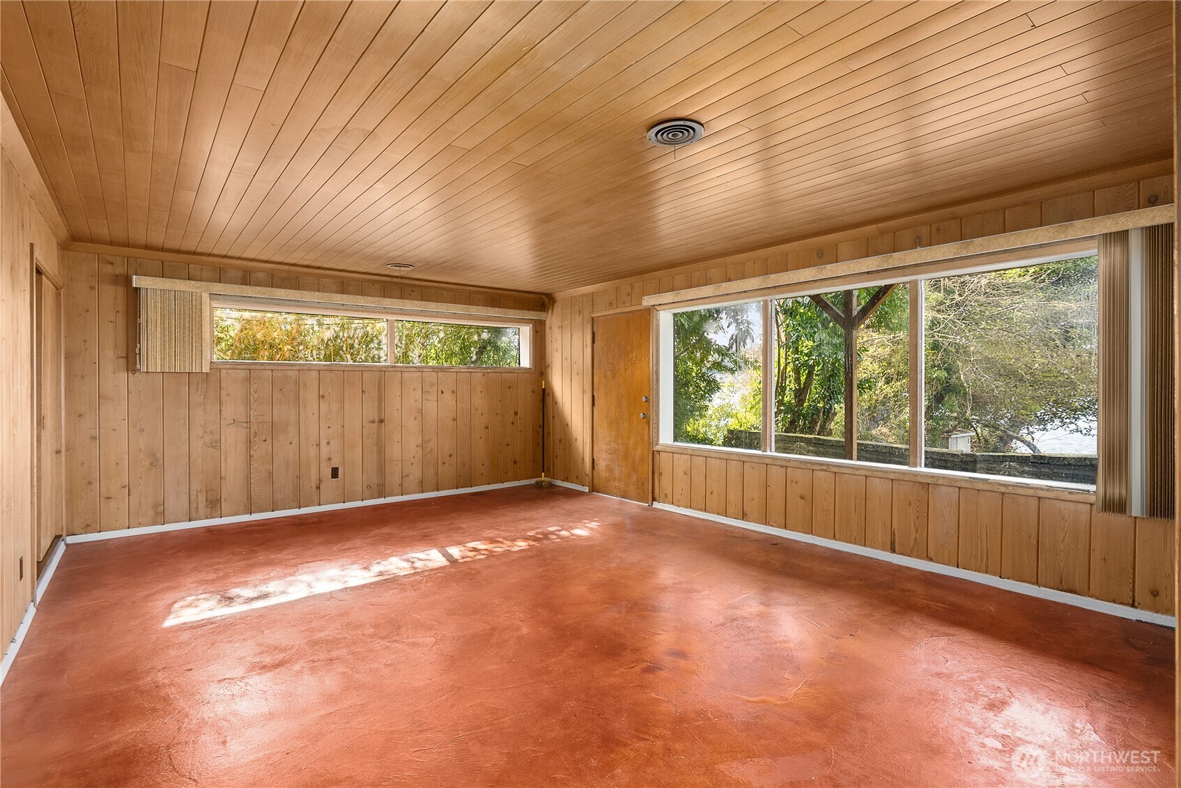 2521 103rd Avenue SE