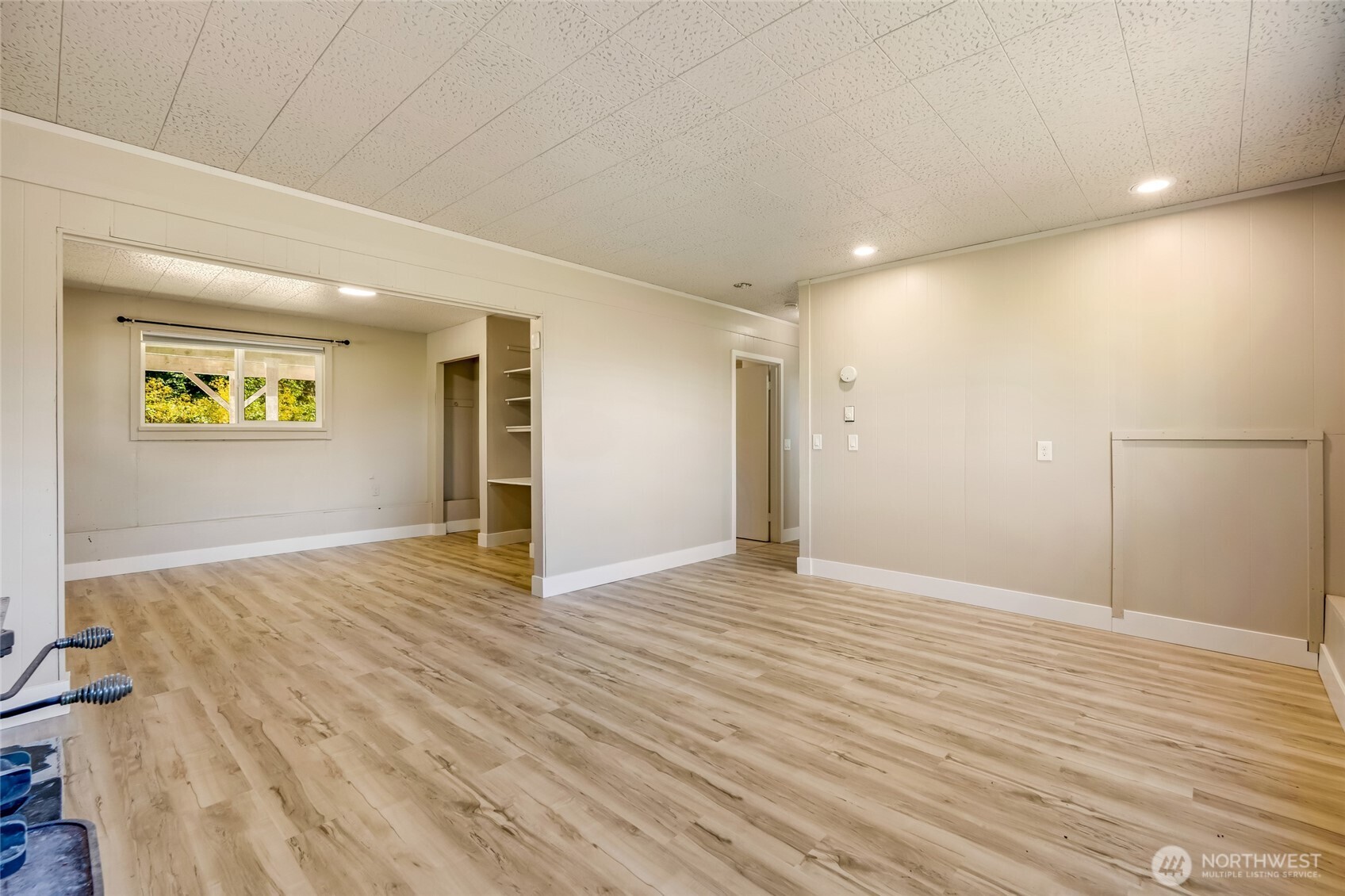 3401 W 4th Street