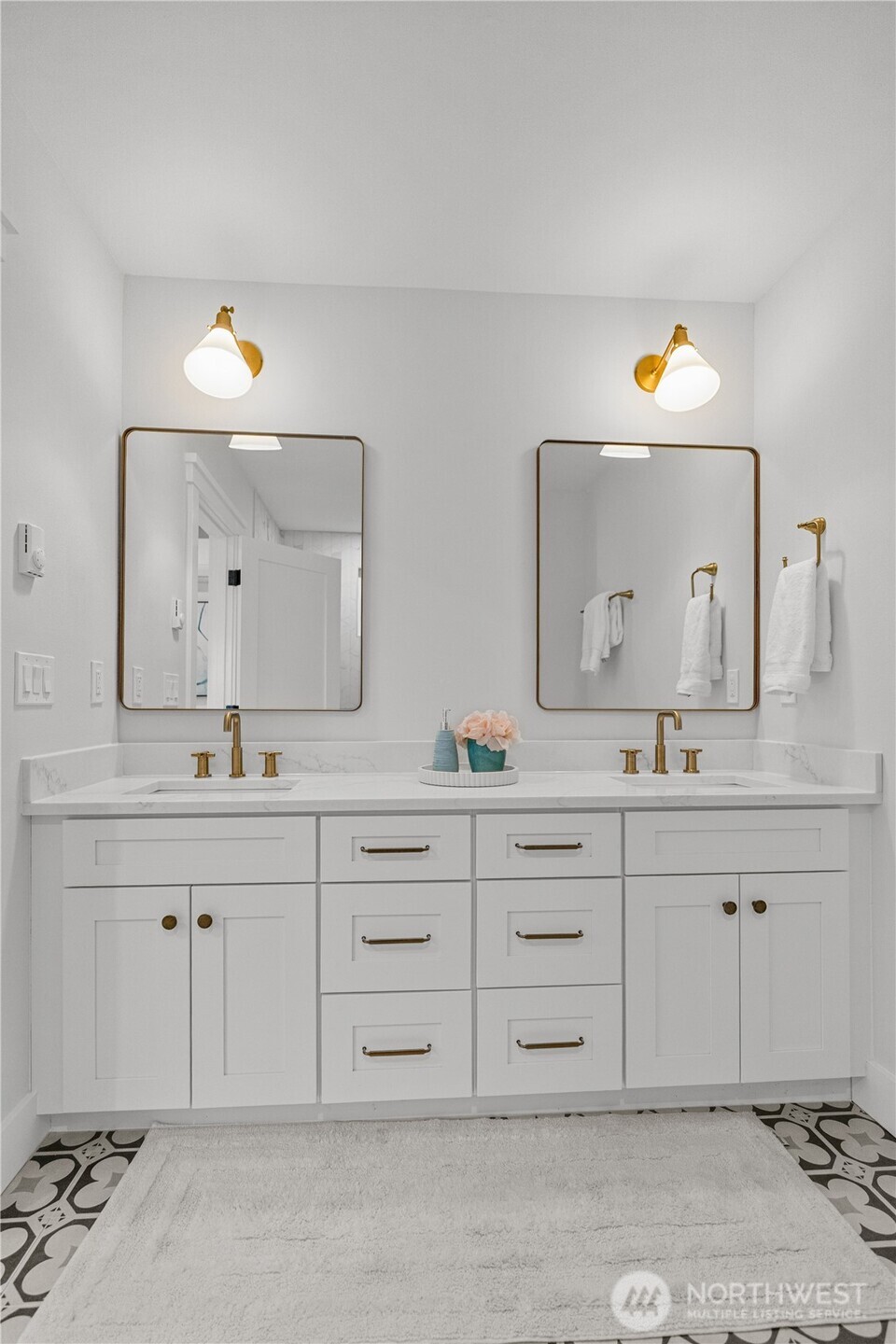 1709 S McClellan Street