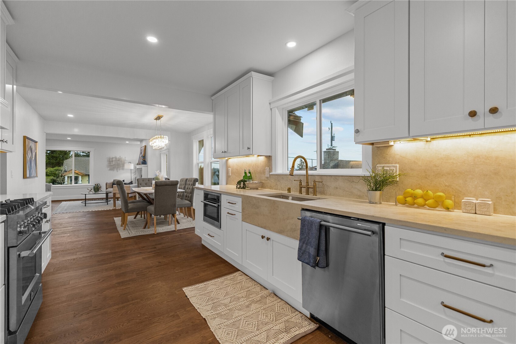 1709 S McClellan Street