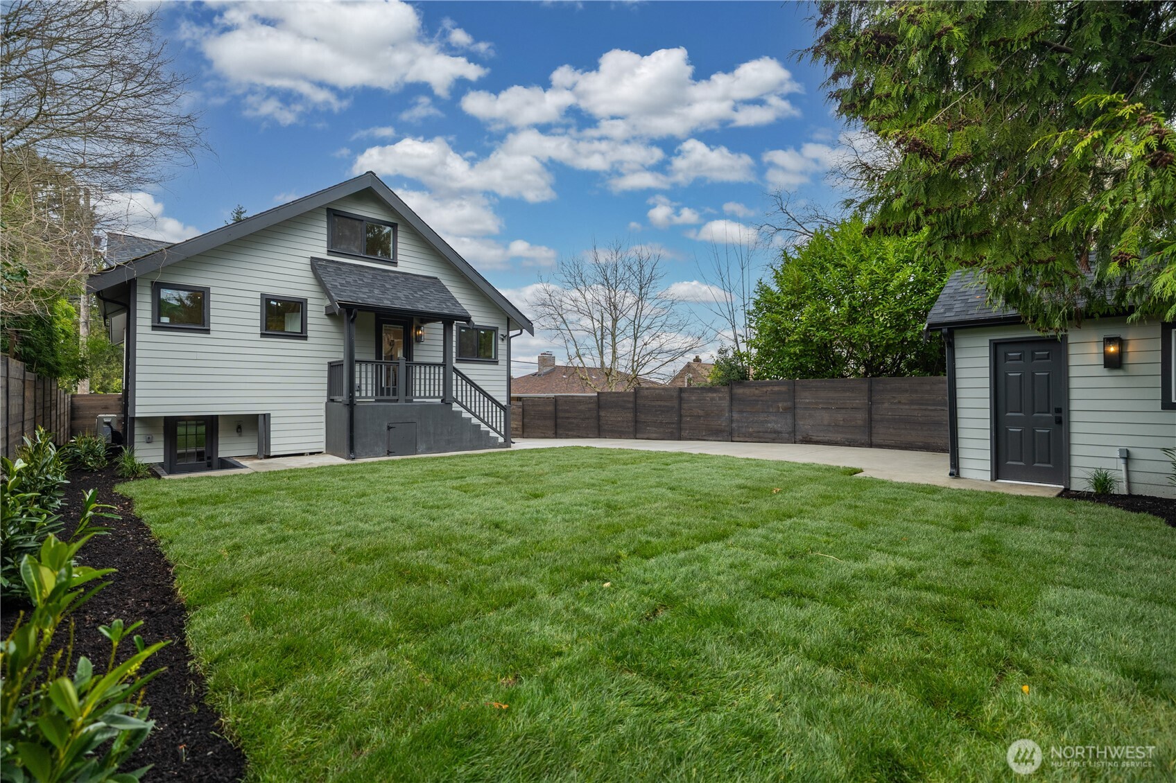 1709 S McClellan Street