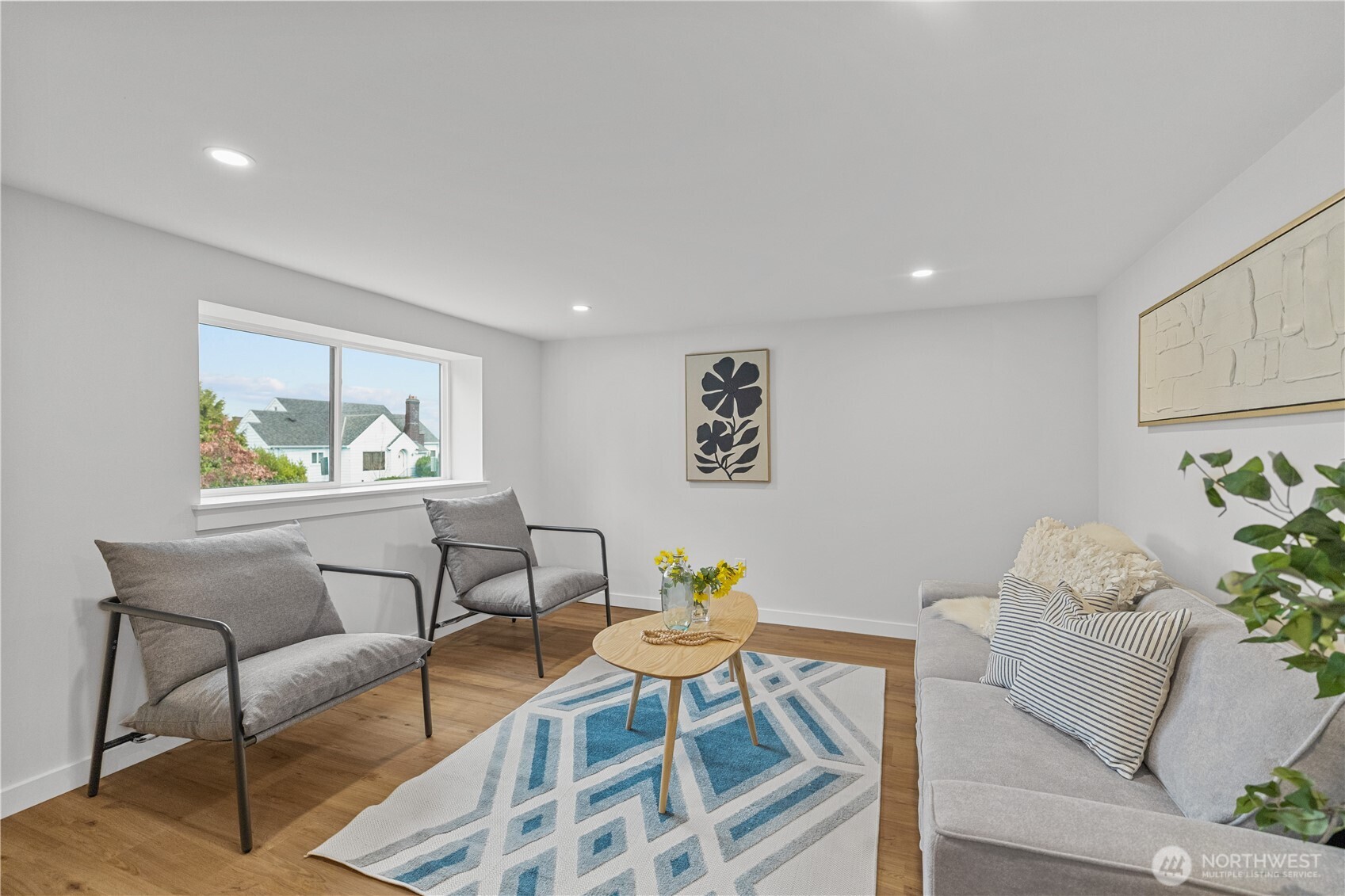 1709 S McClellan Street