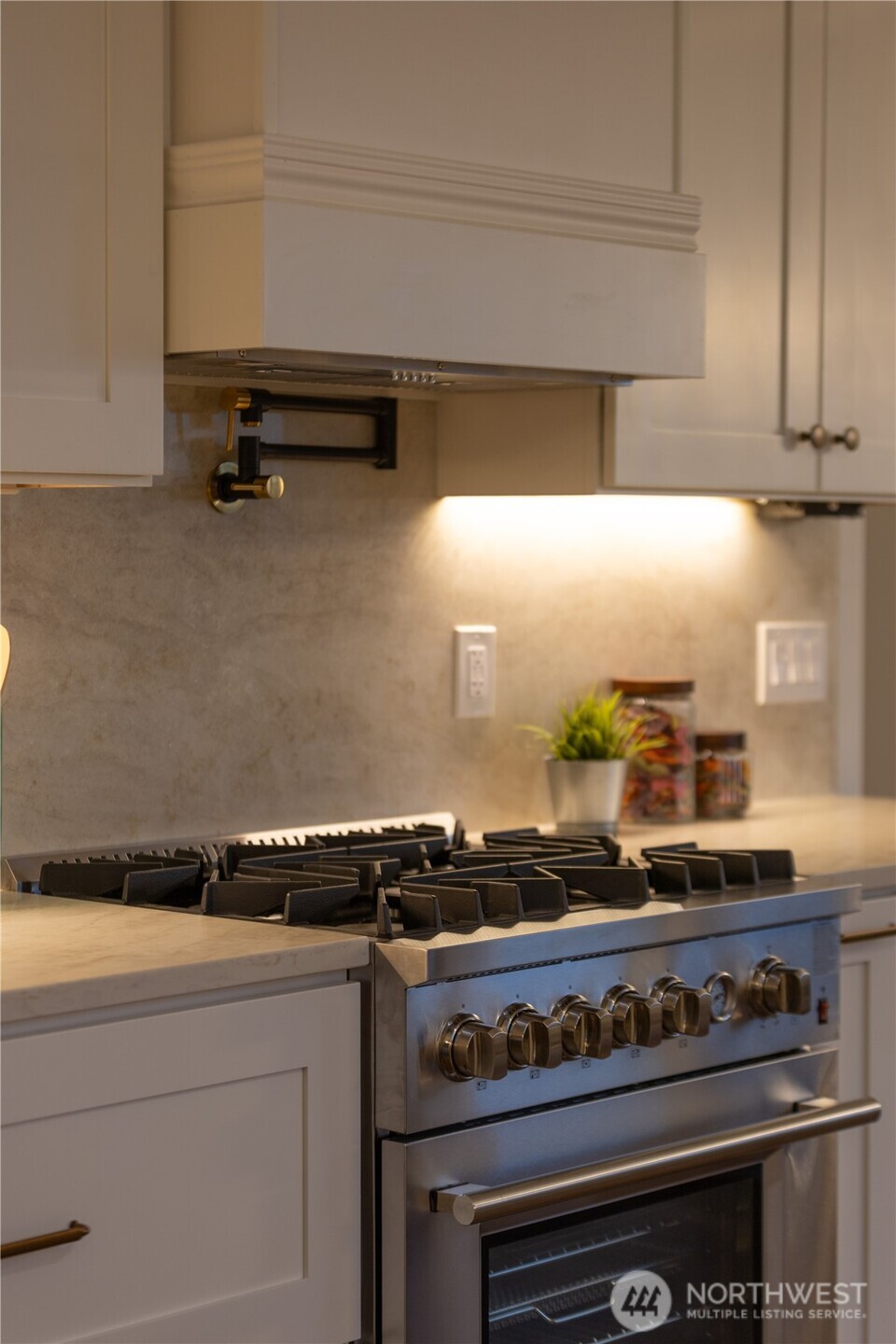 1709 S McClellan Street