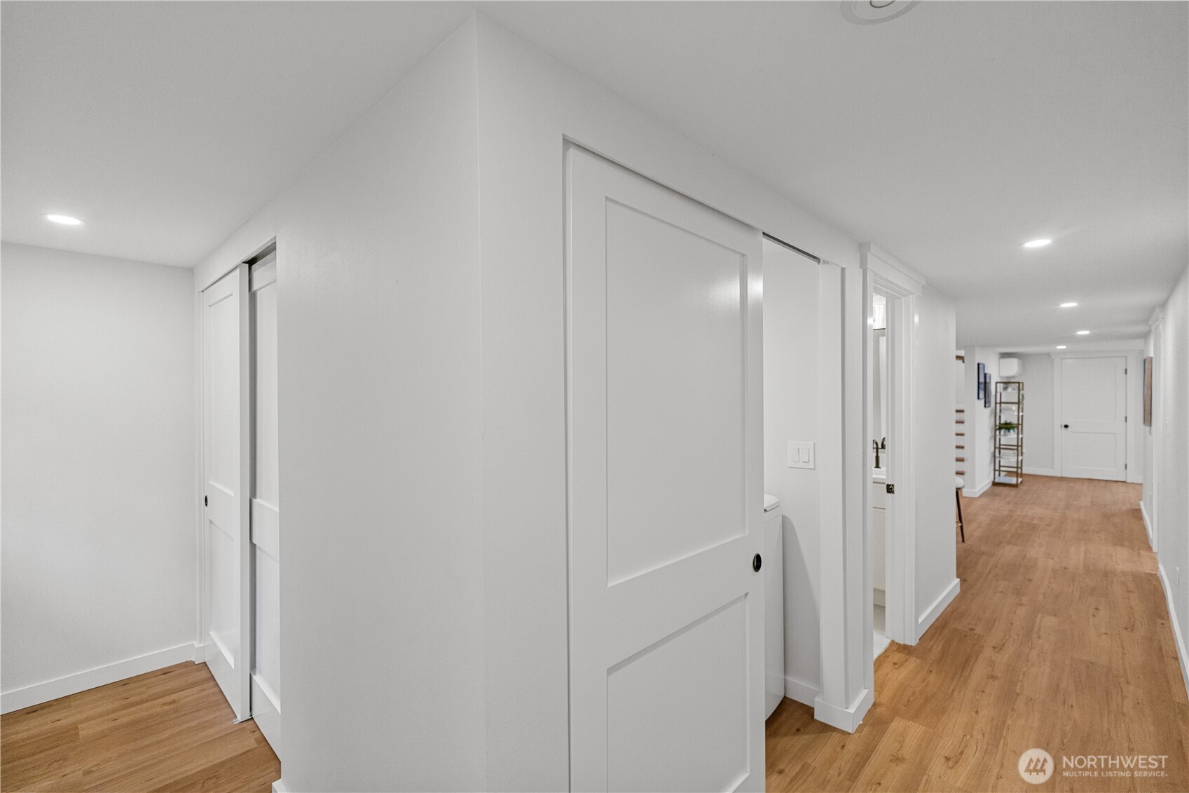 1709 S McClellan Street