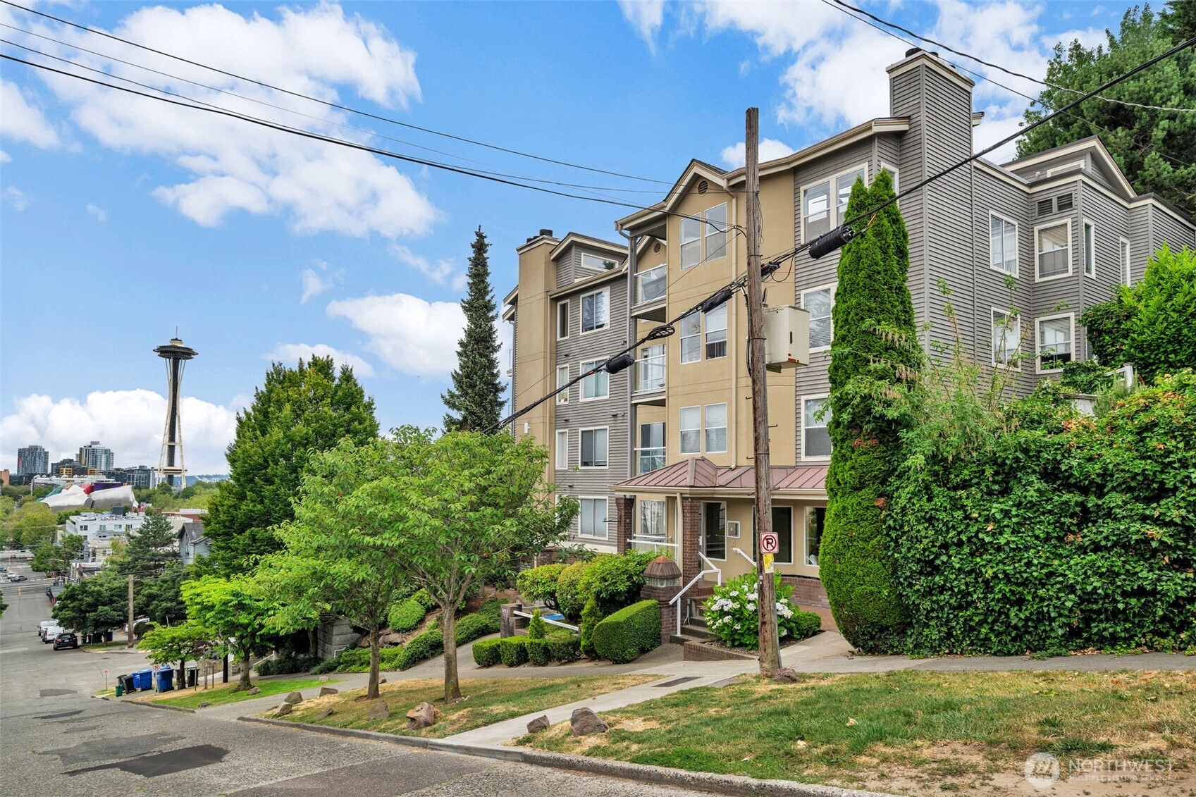 1011 5th Avenue N Unit: 201